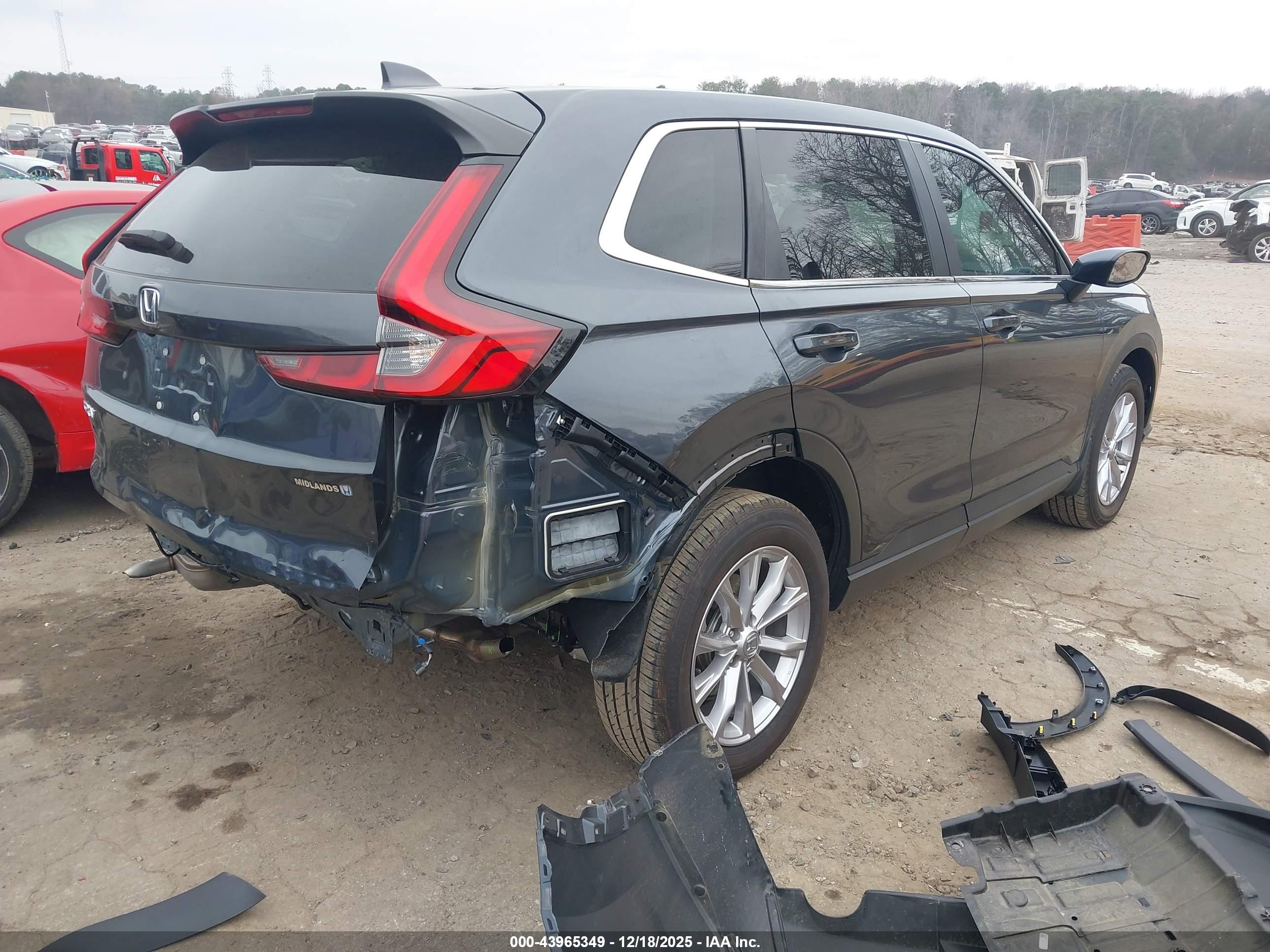 HONDA CR-V image 4