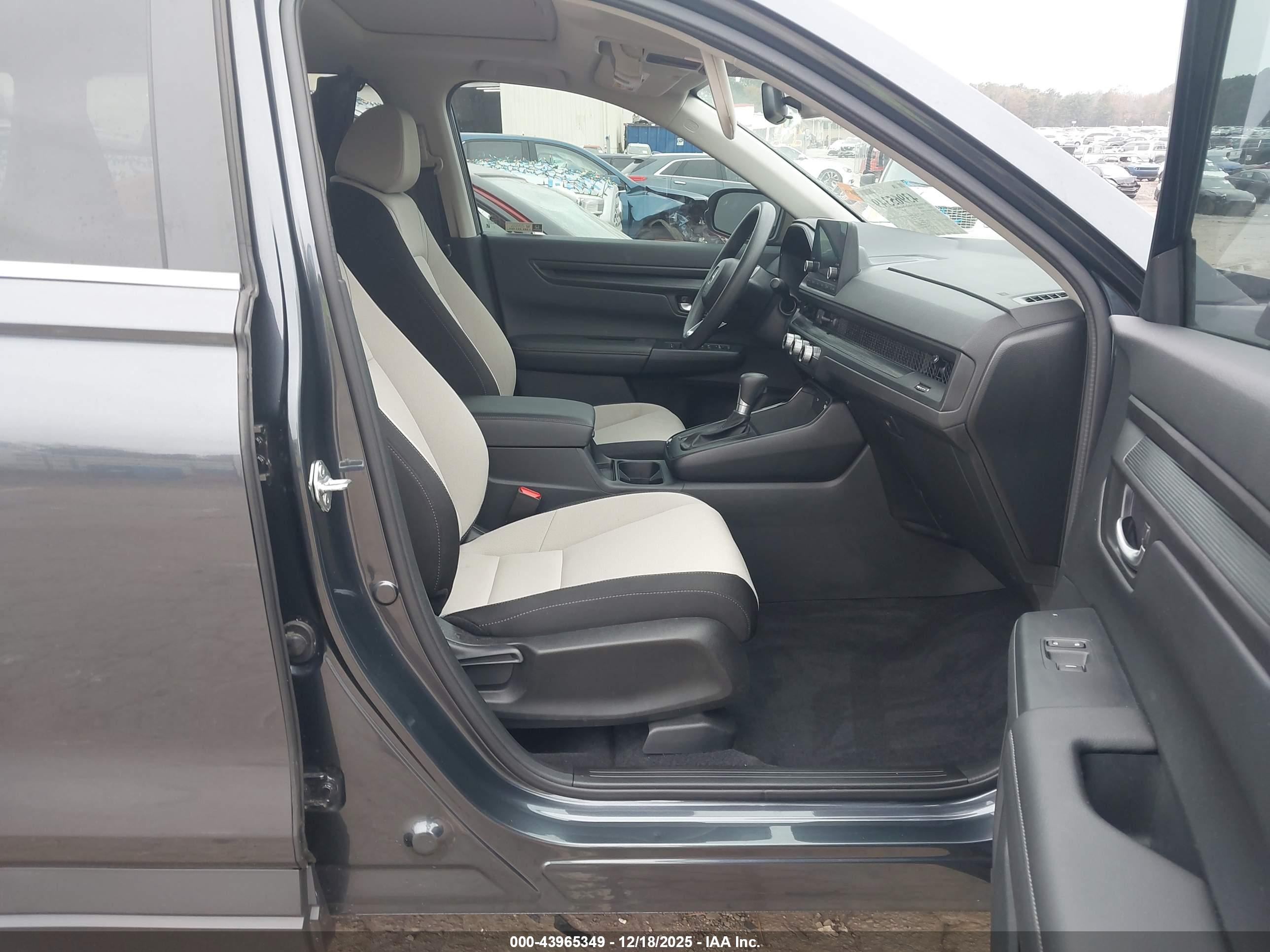 HONDA CR-V image 5