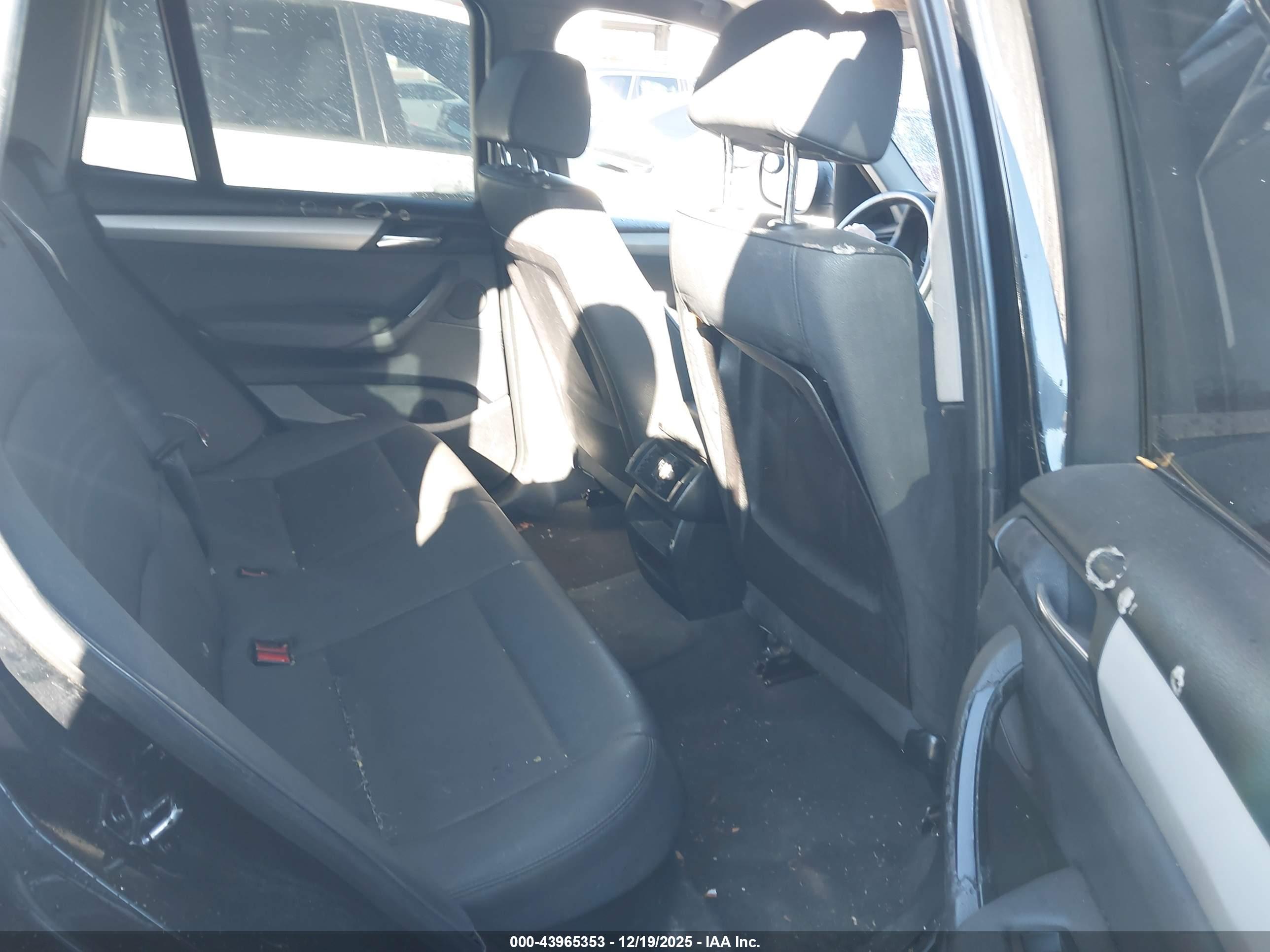 BMW X3 image 8
