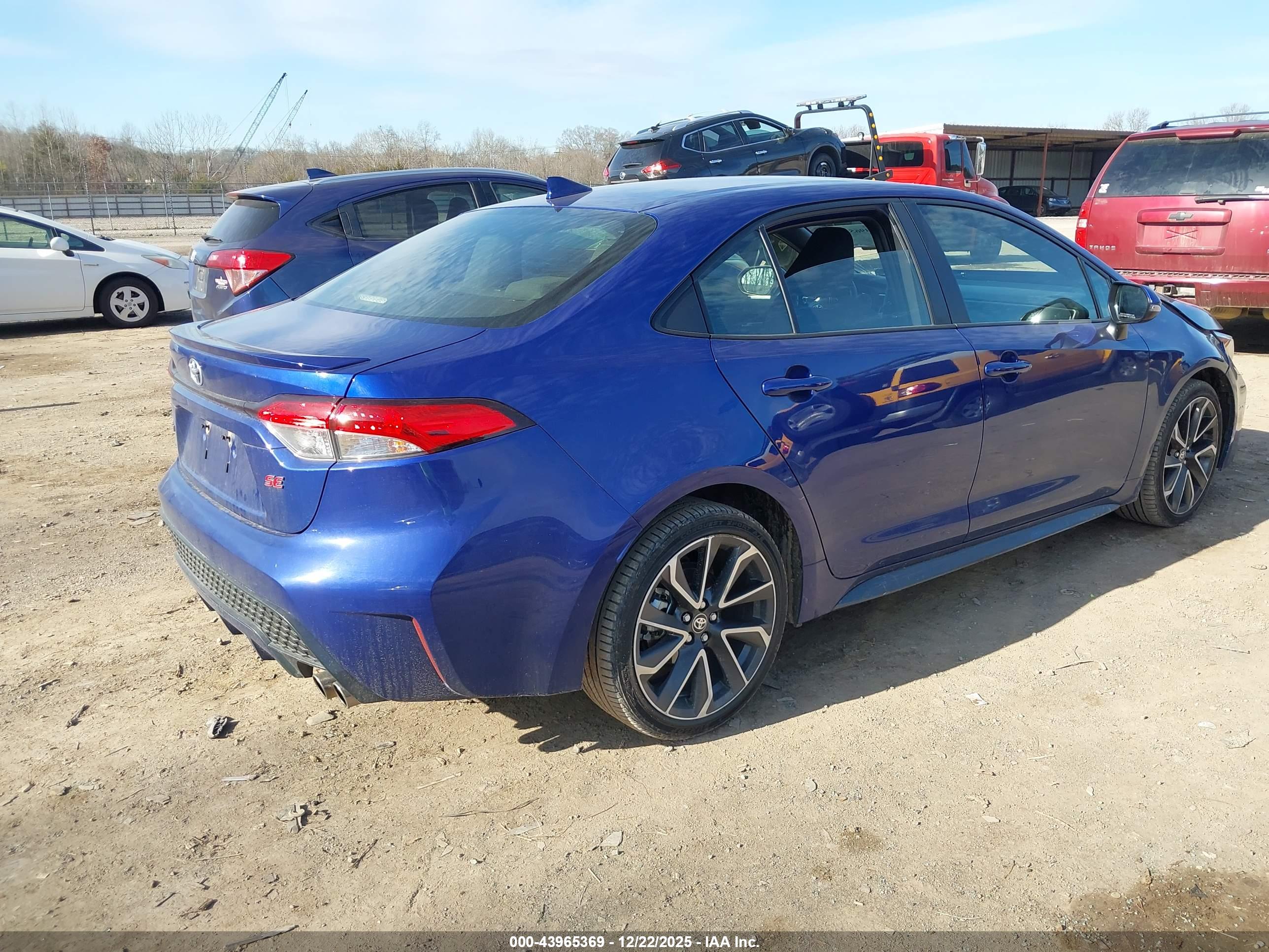 TOYOTA COROLLA image 4