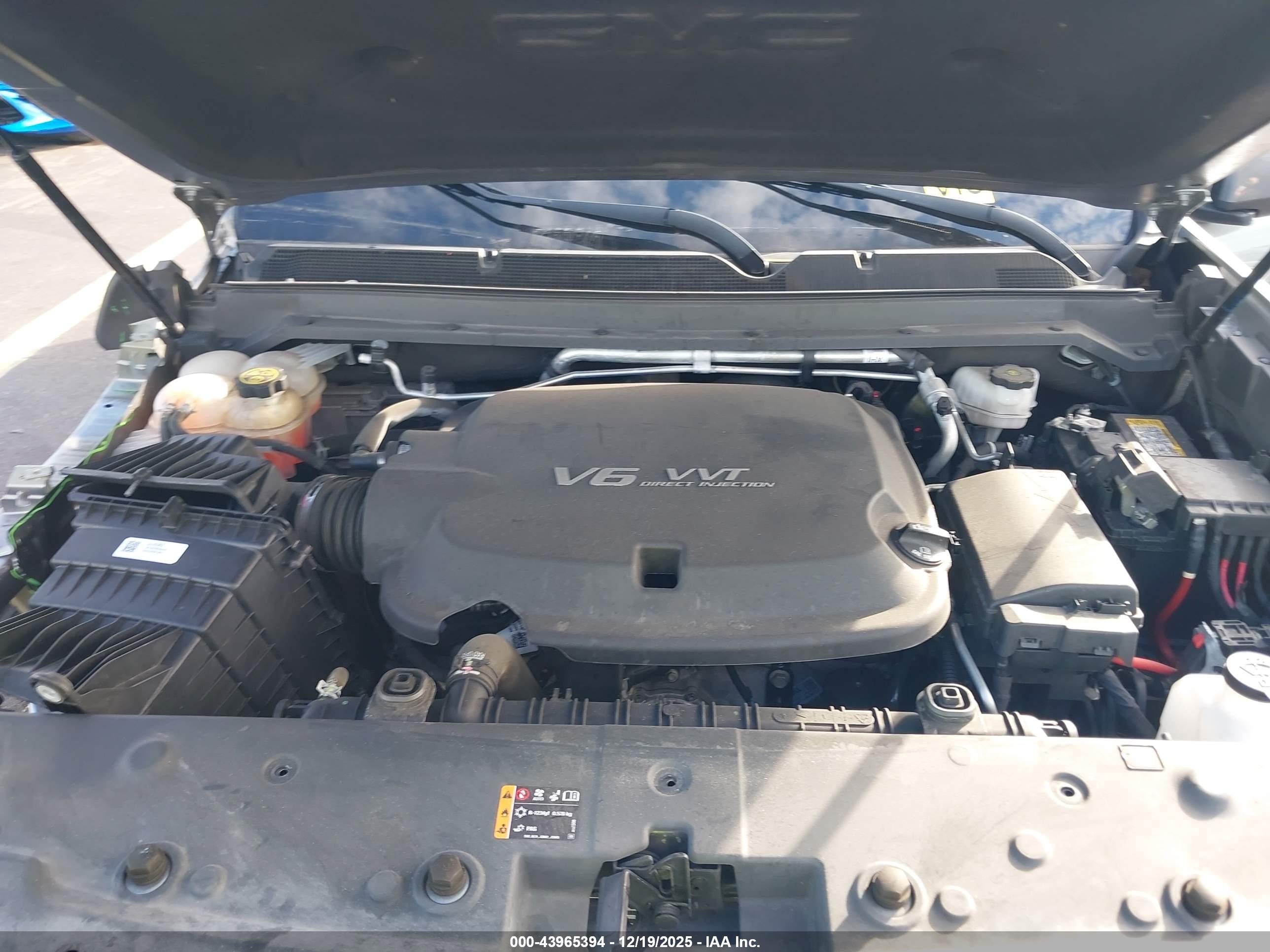 GMC CANYON image 10