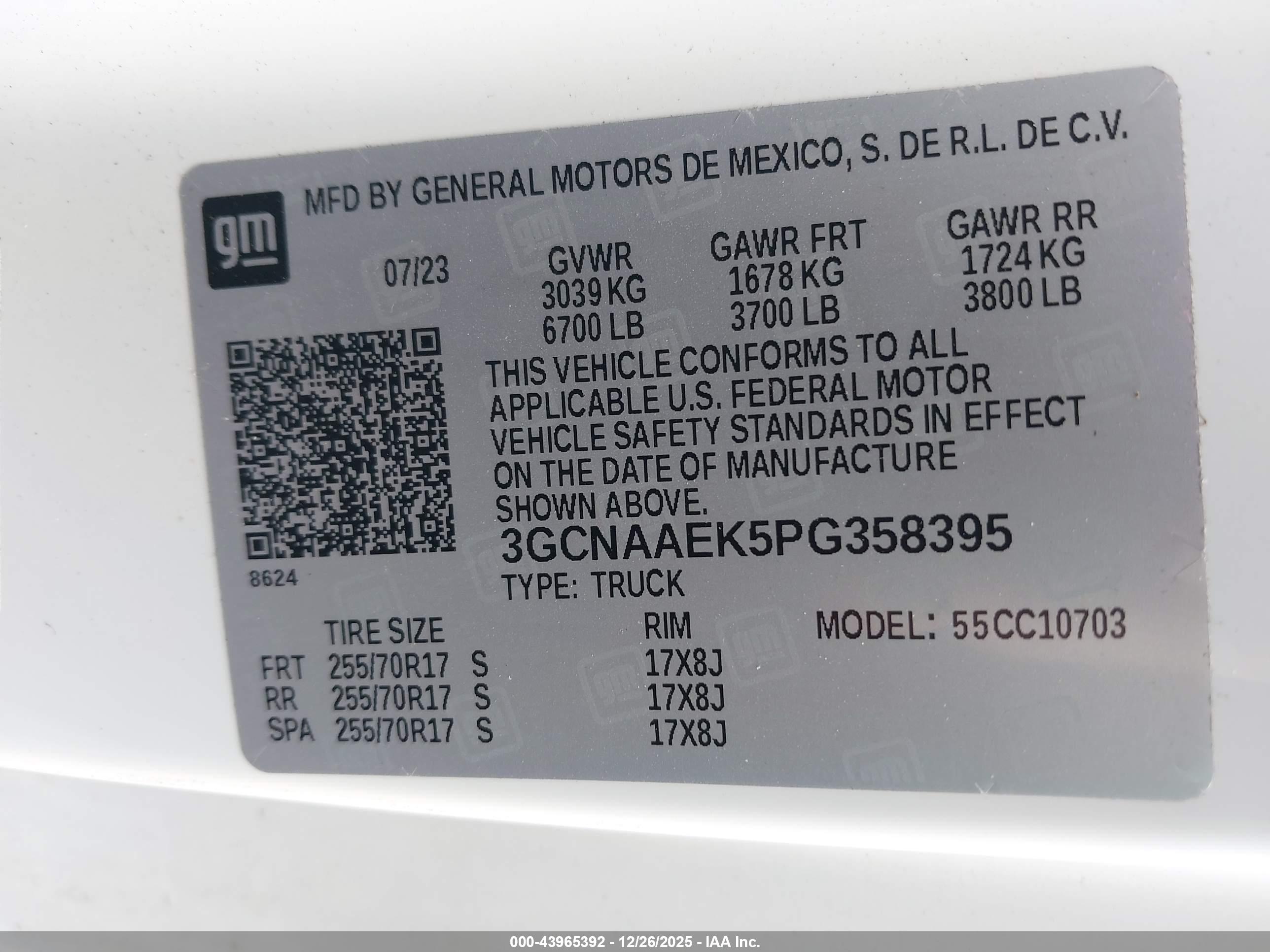 CHEVROLET SILVERADO image 9