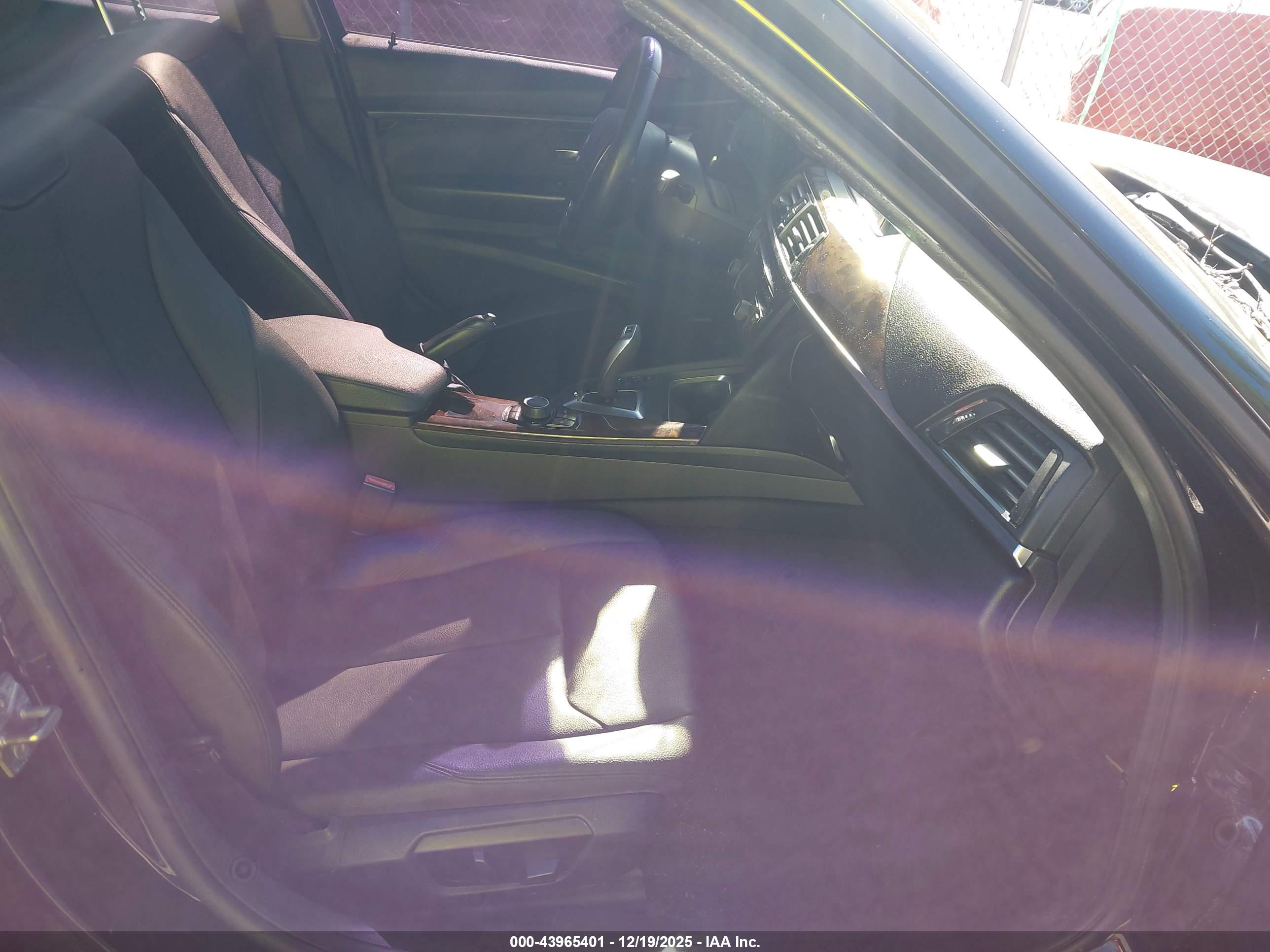 BMW 328I image 5