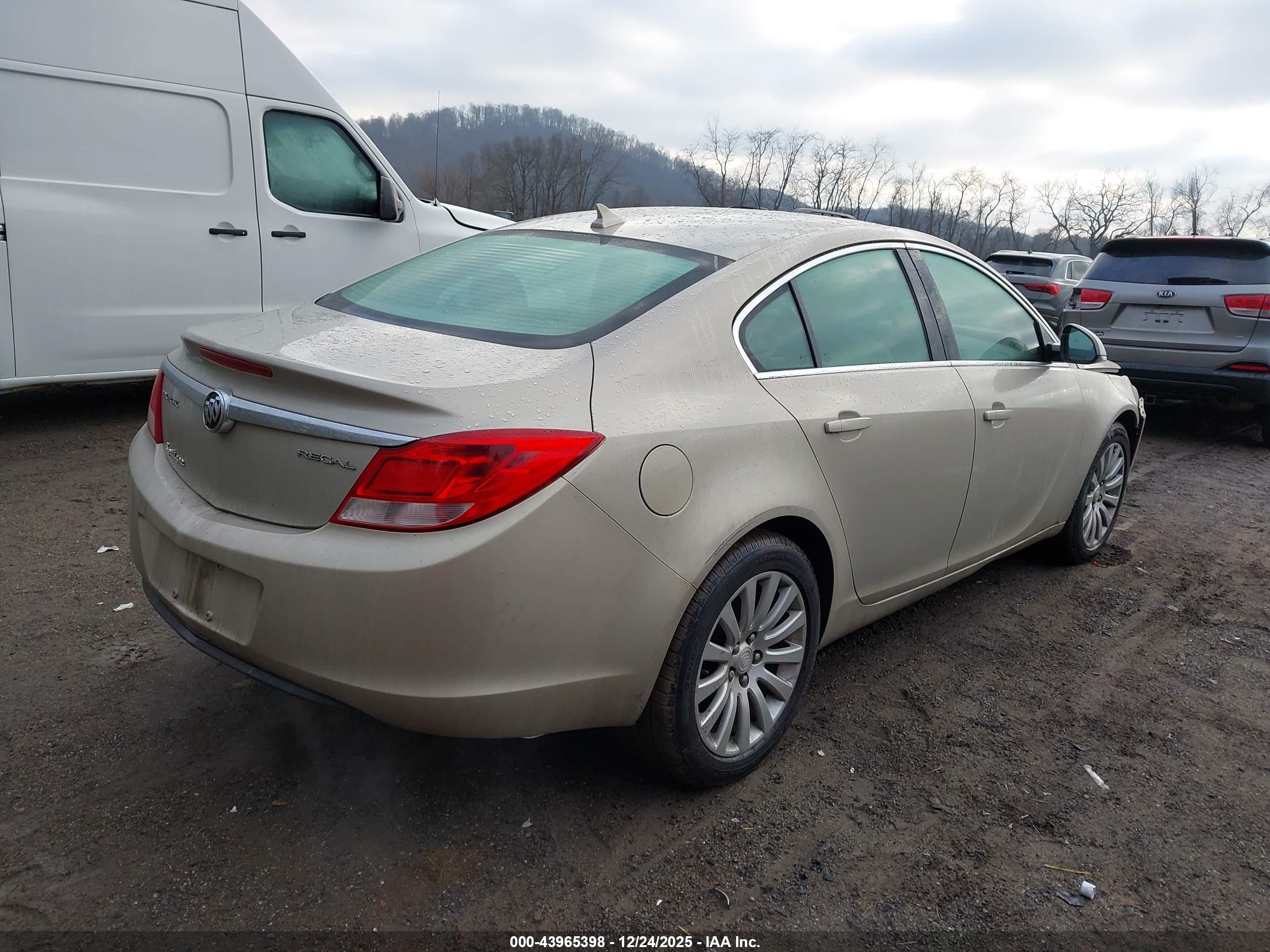 BUICK REGAL image 4