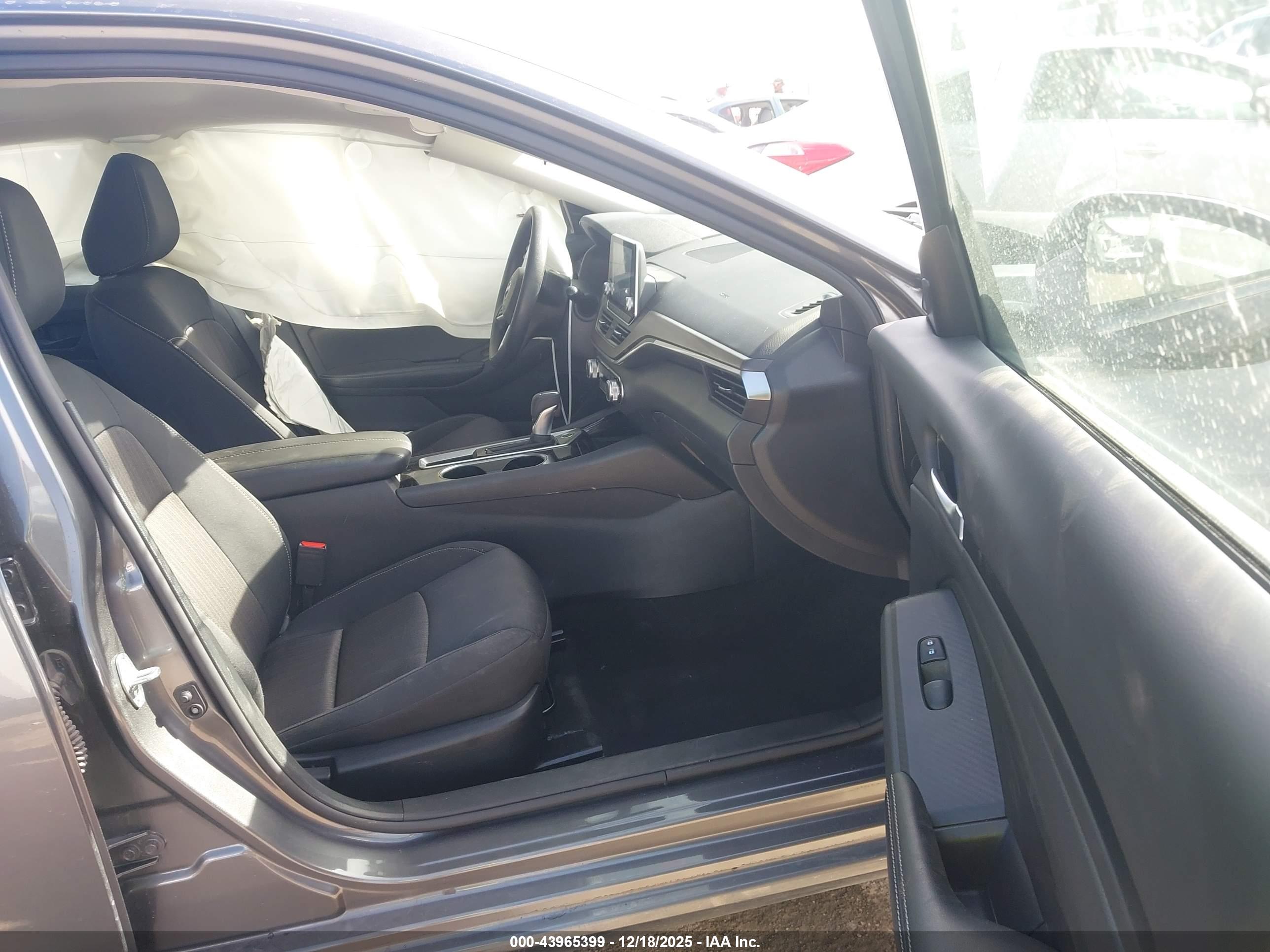 NISSAN ALTIMA image 5
