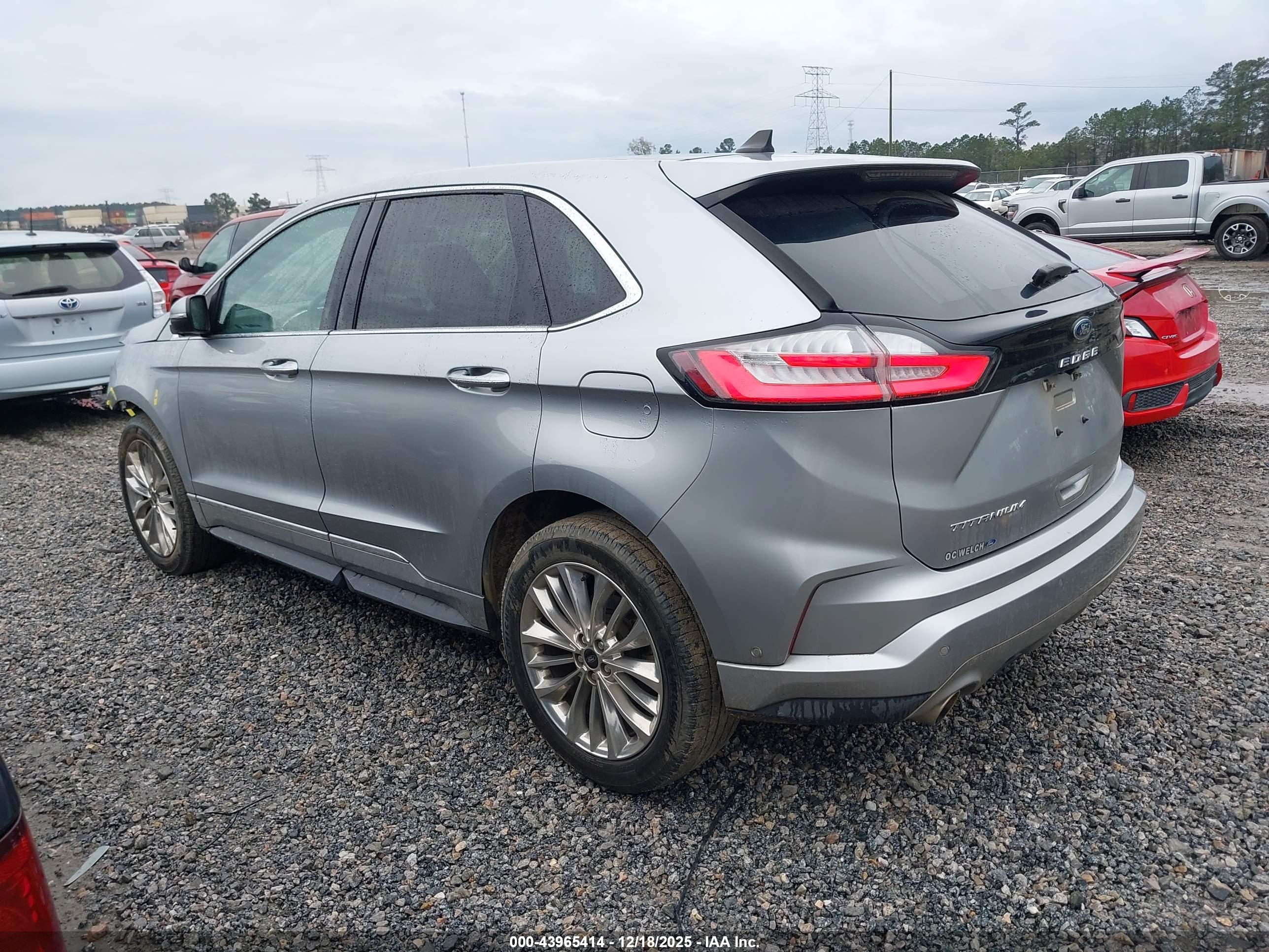 FORD EDGE image 3