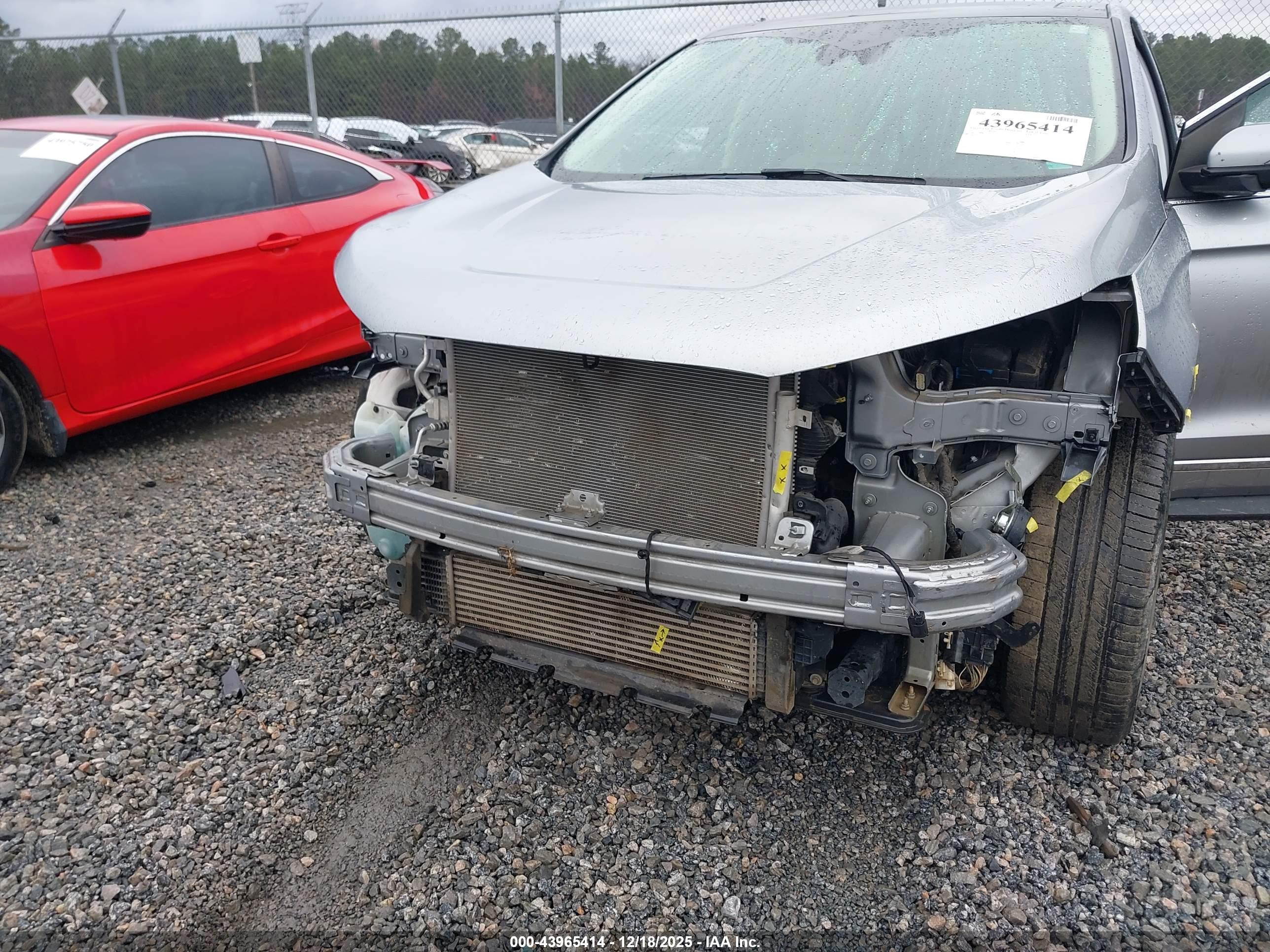 FORD EDGE image 6
