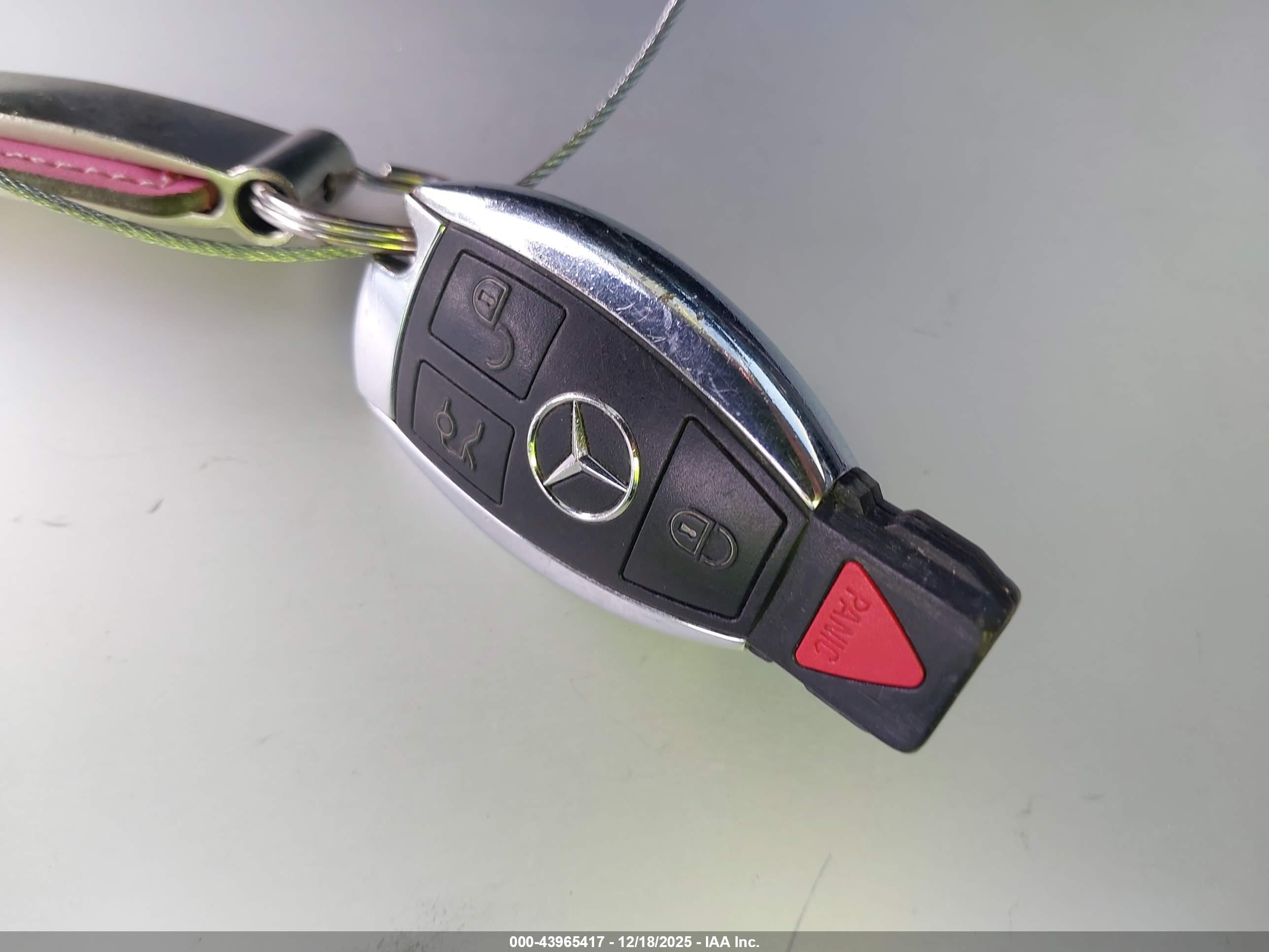 MERCEDES-BENZ C image 11