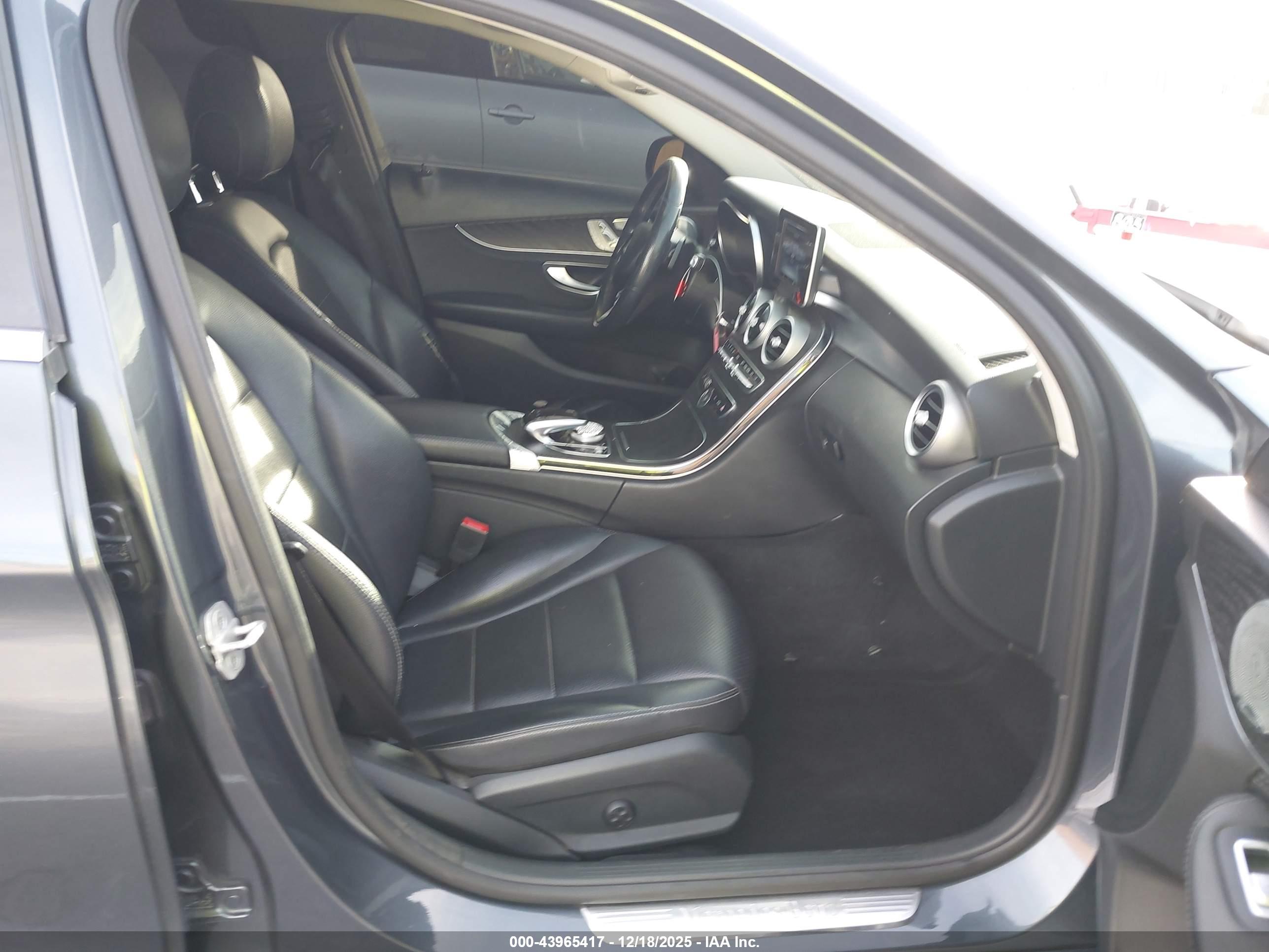 MERCEDES-BENZ C image 5