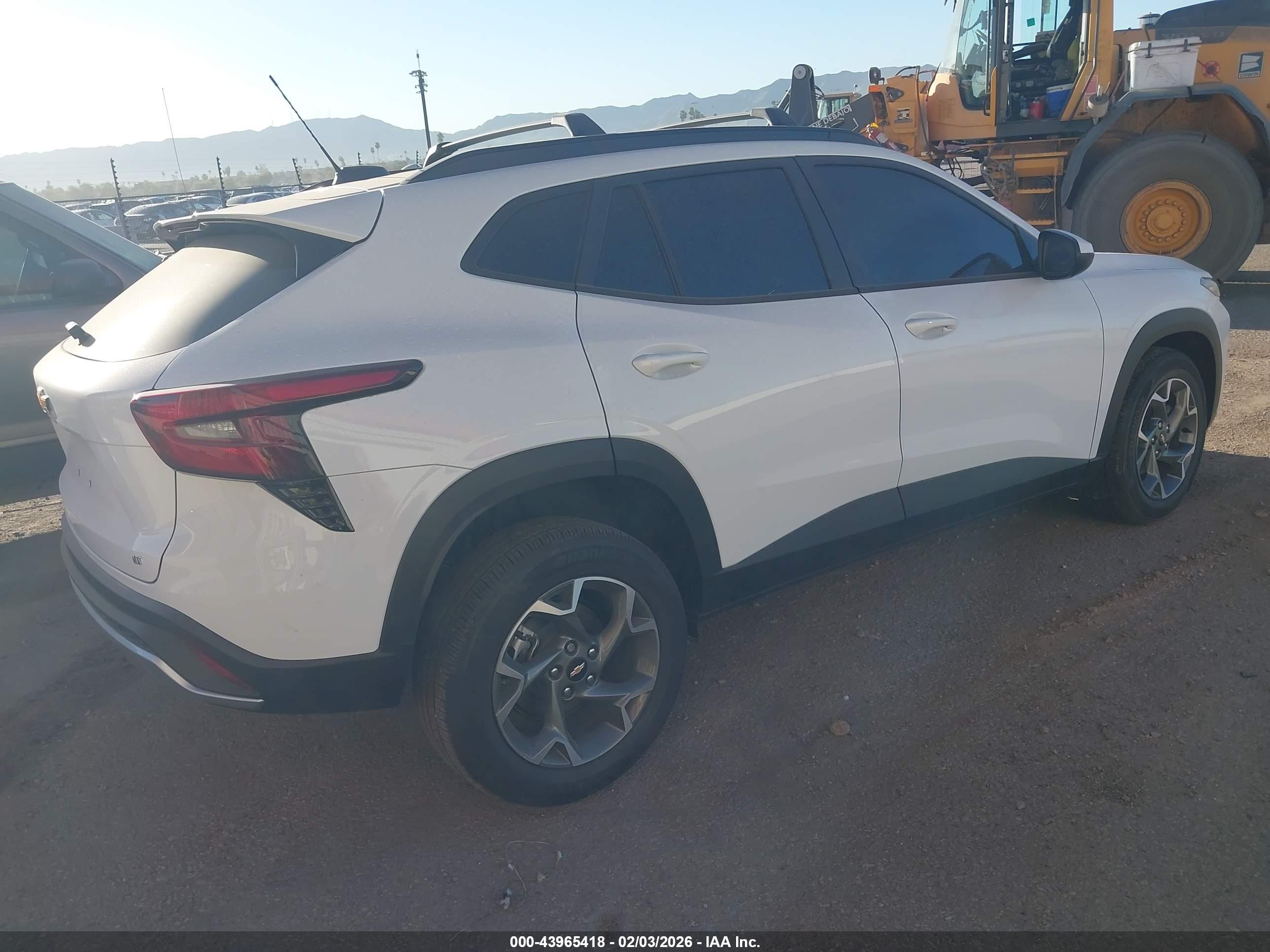 CHEVROLET TRAX image 4