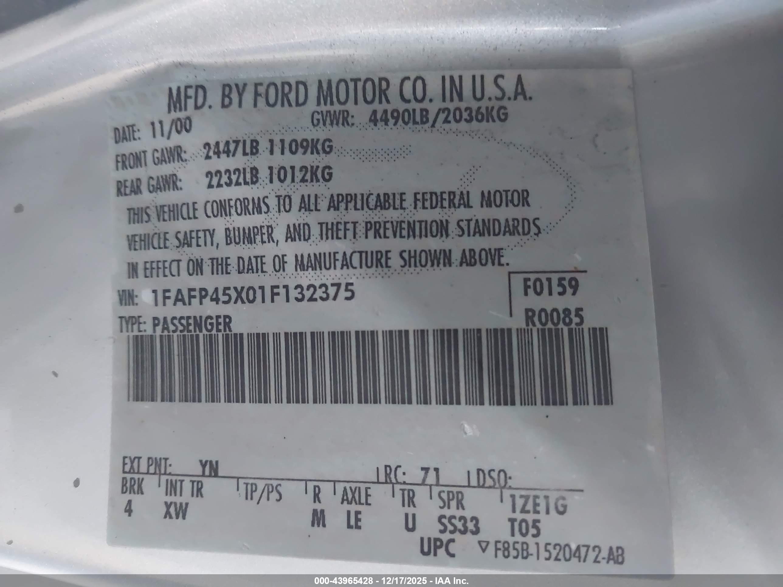 FORD MUSTANG image 9