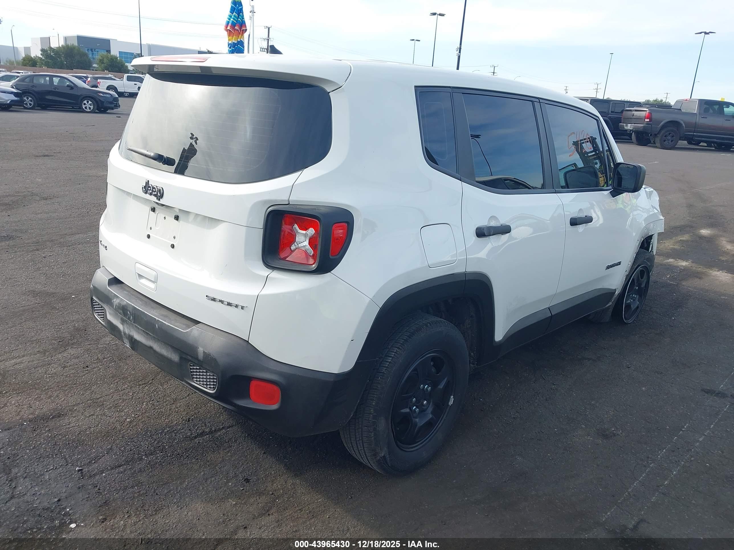JEEP RENEGADE image 4