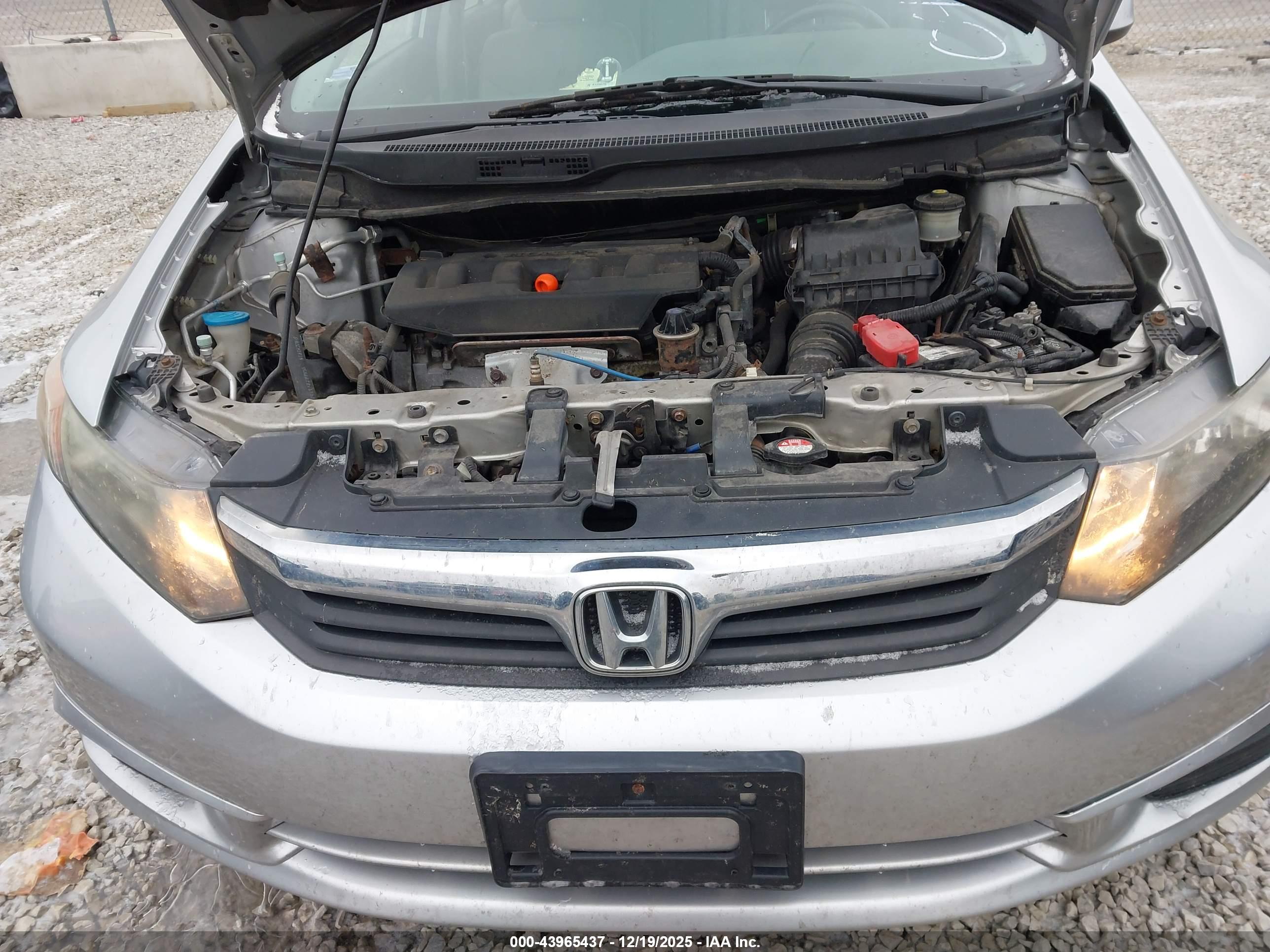 HONDA CIVIC image 10