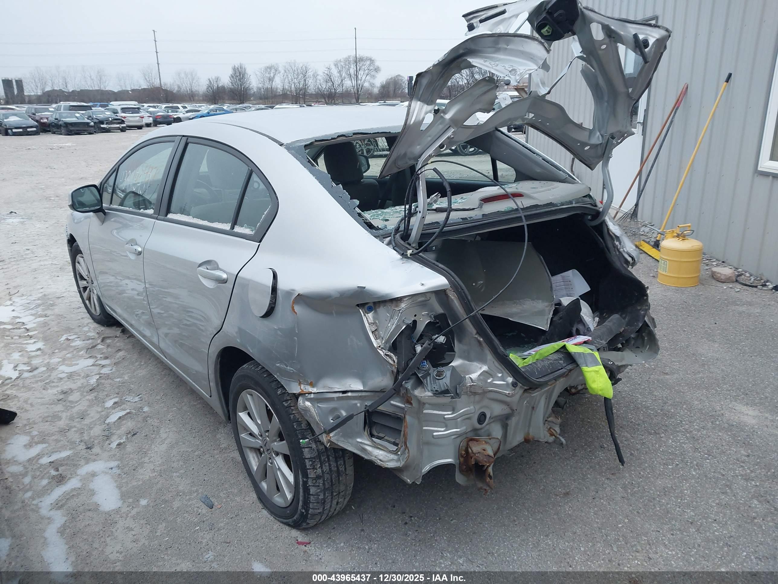 HONDA CIVIC image 3