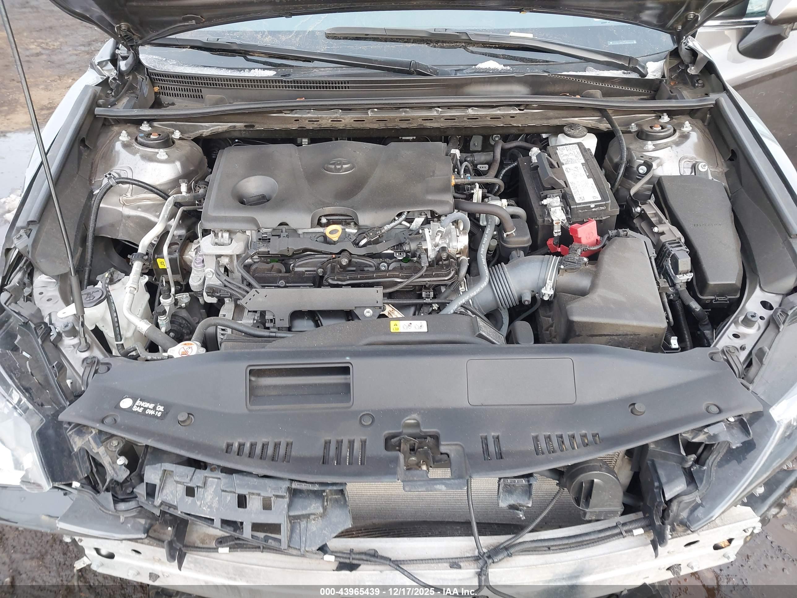 TOYOTA CAMRY image 10