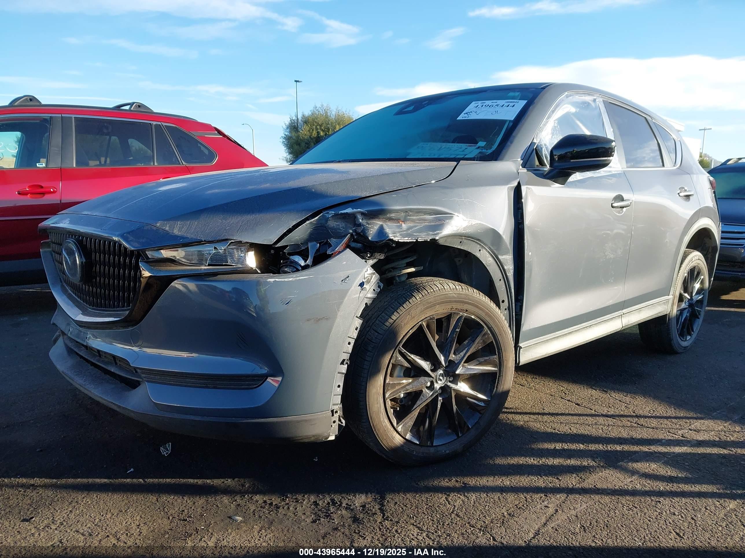 MAZDA CX-5 image 2