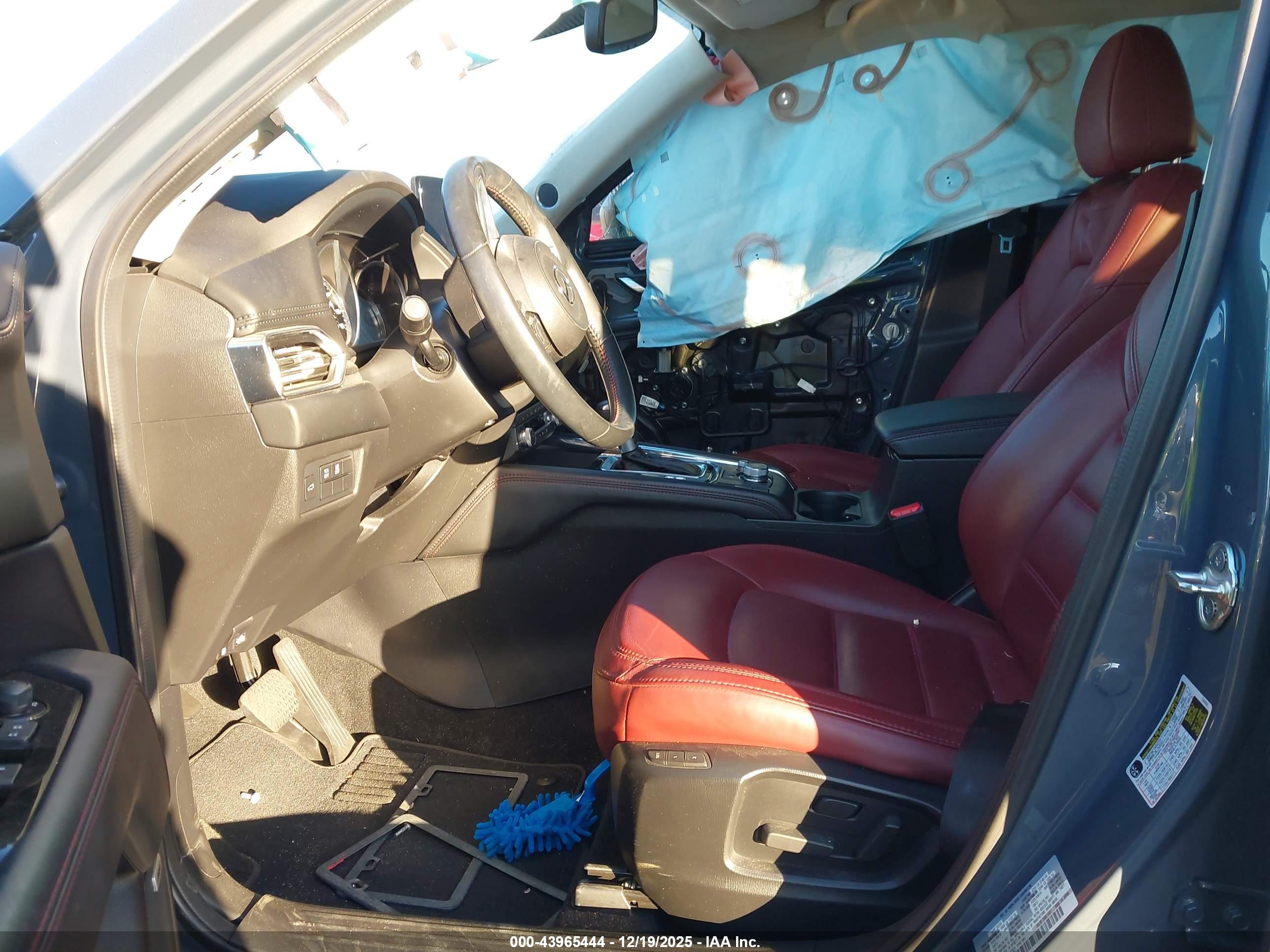 MAZDA CX-5 image 5