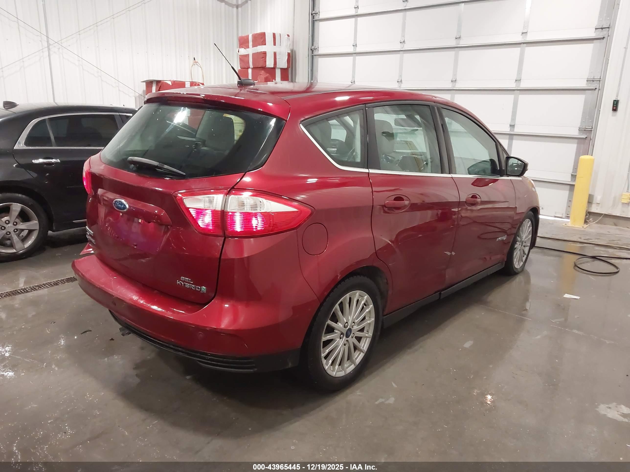 FORD C-MAX image 4