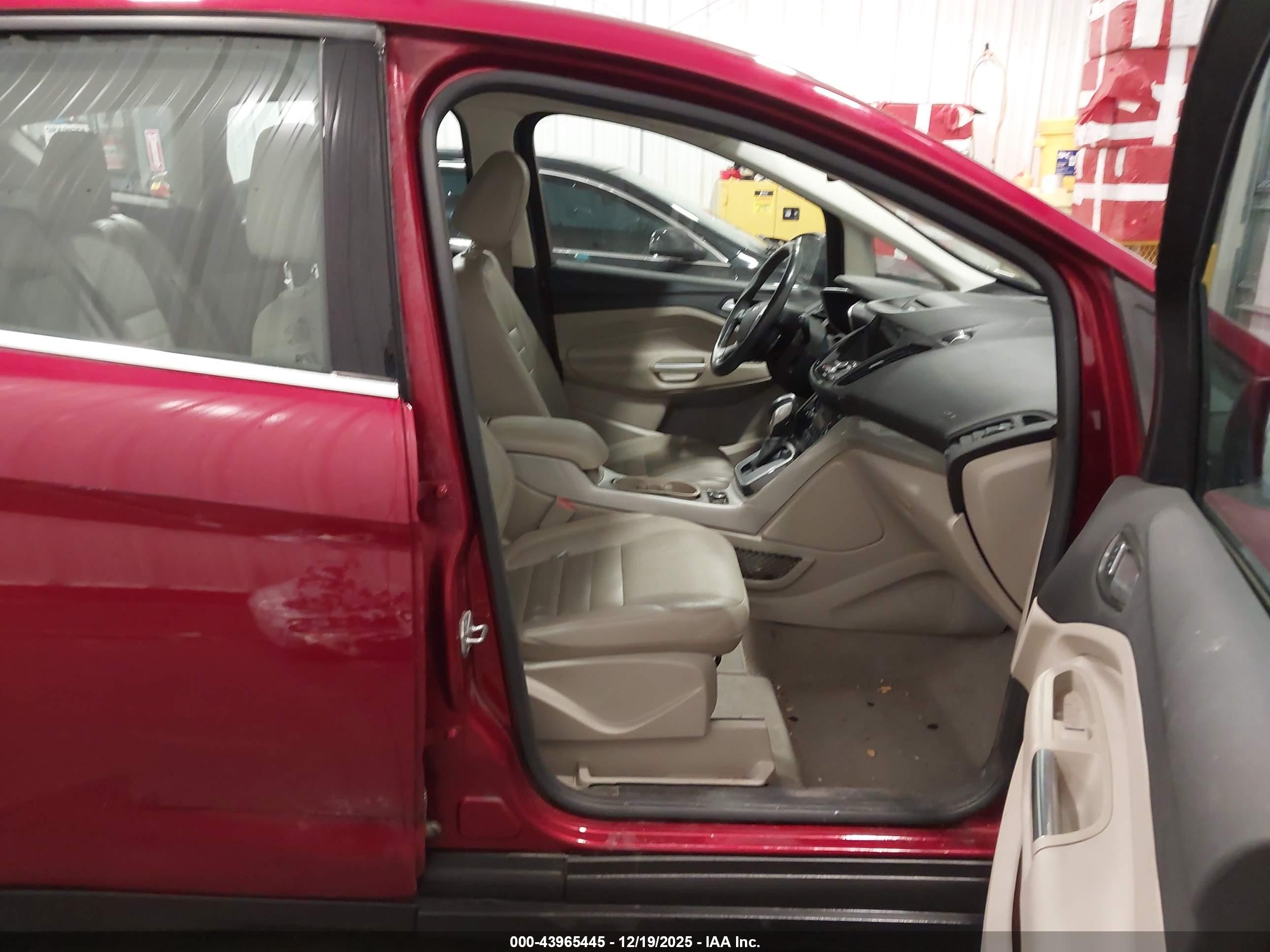 FORD C-MAX image 5
