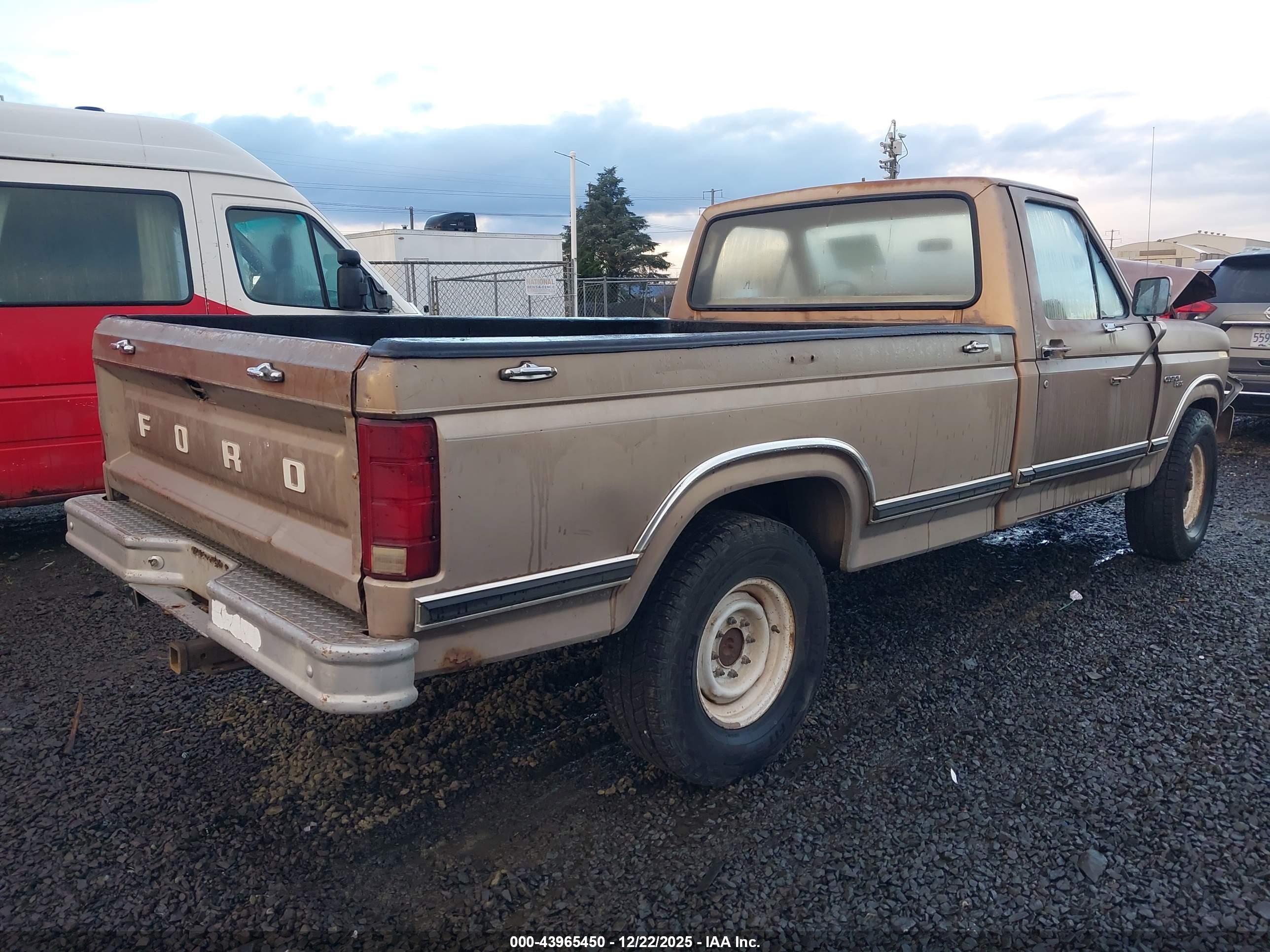 FORD F250 image 4