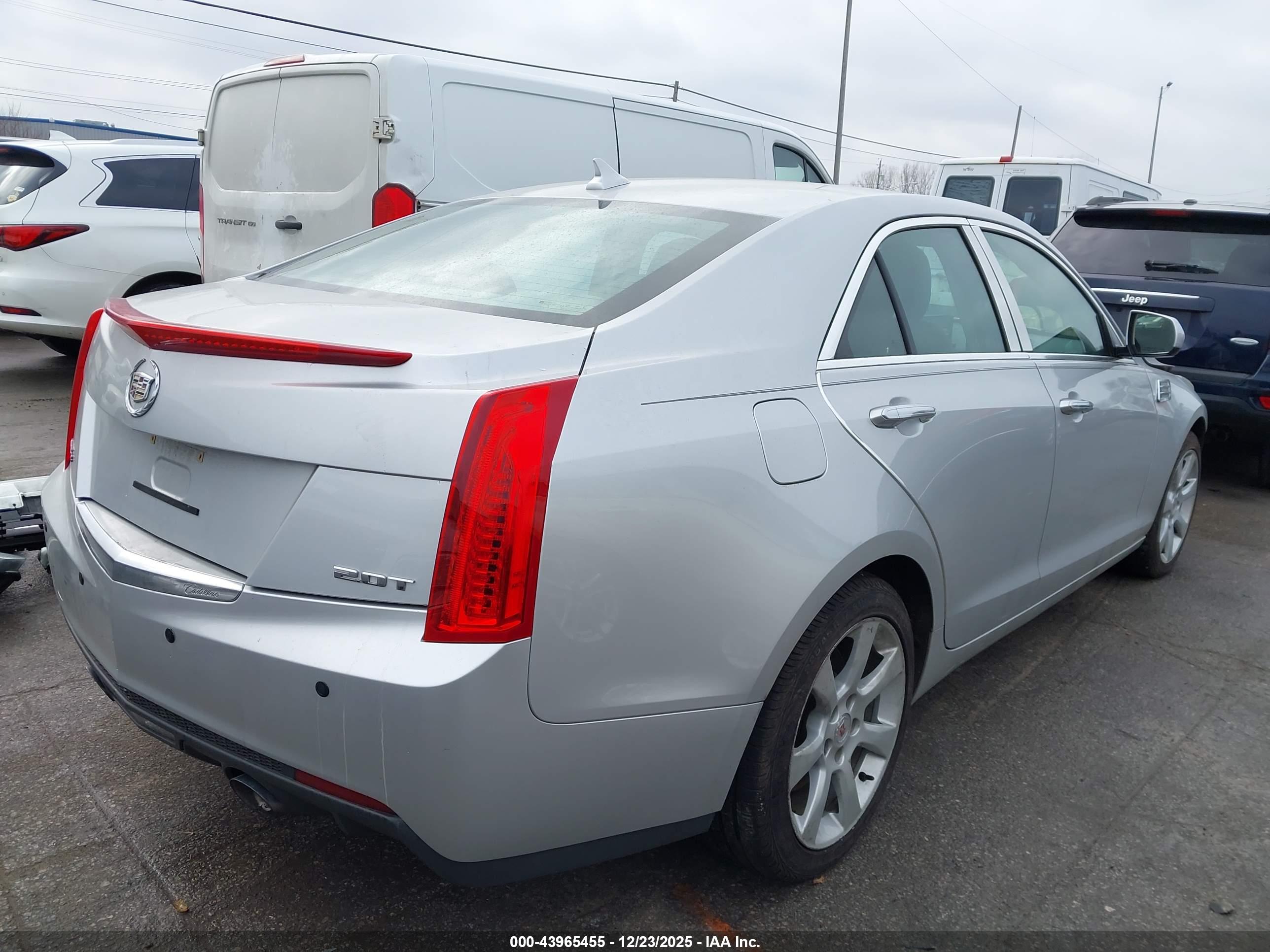 CADILLAC ATS image 4