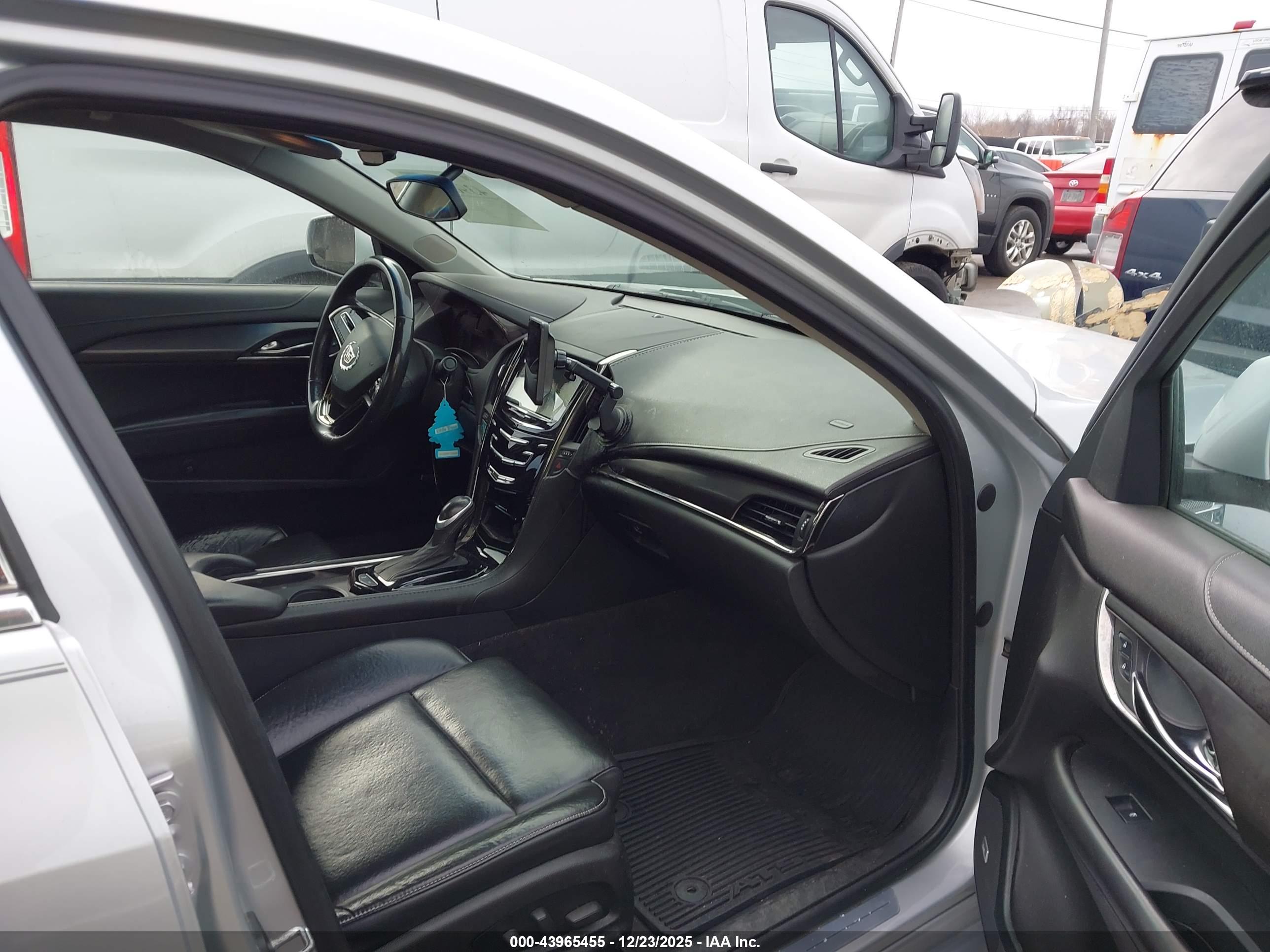 CADILLAC ATS image 5