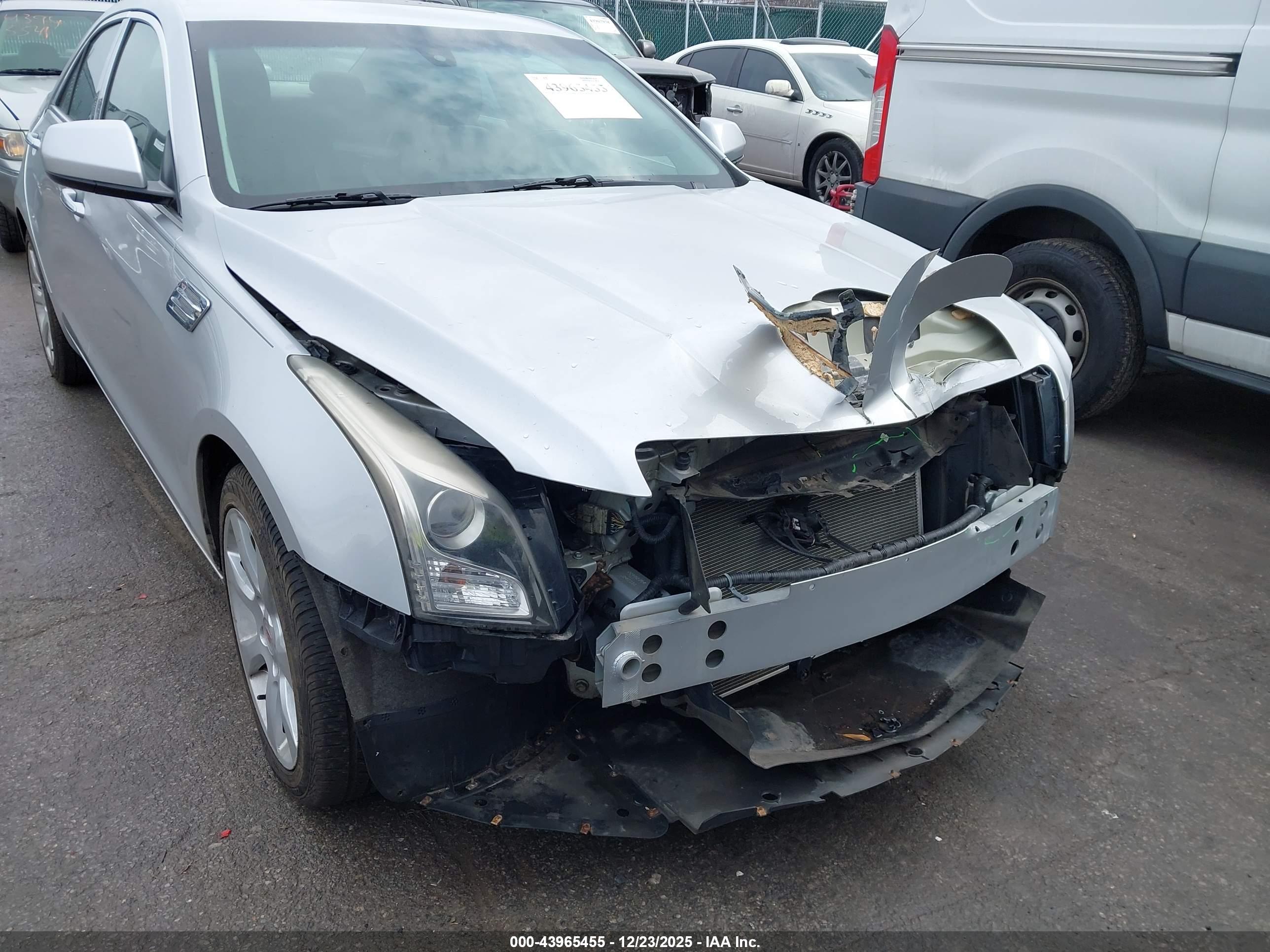 CADILLAC ATS image 6