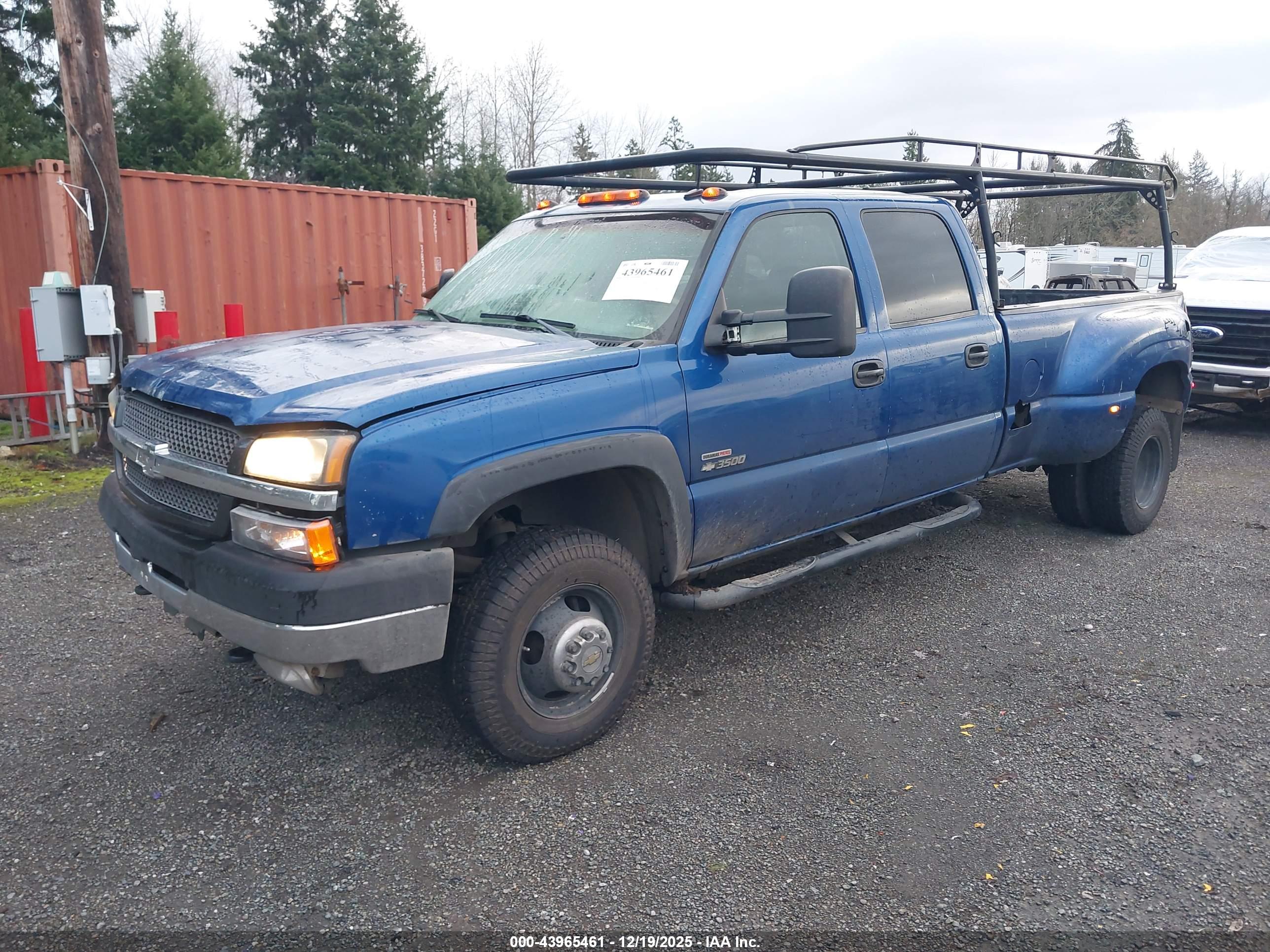 CHEVROLET SILVERADO image 2