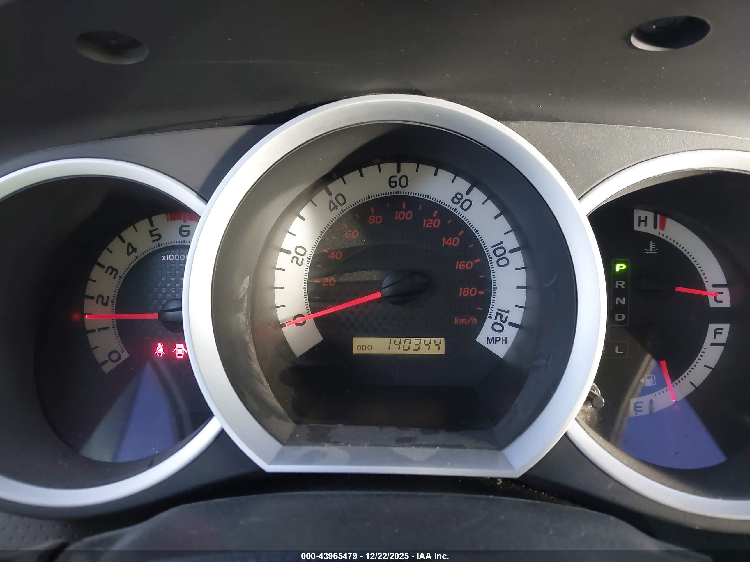 TOYOTA TACOMA image 7