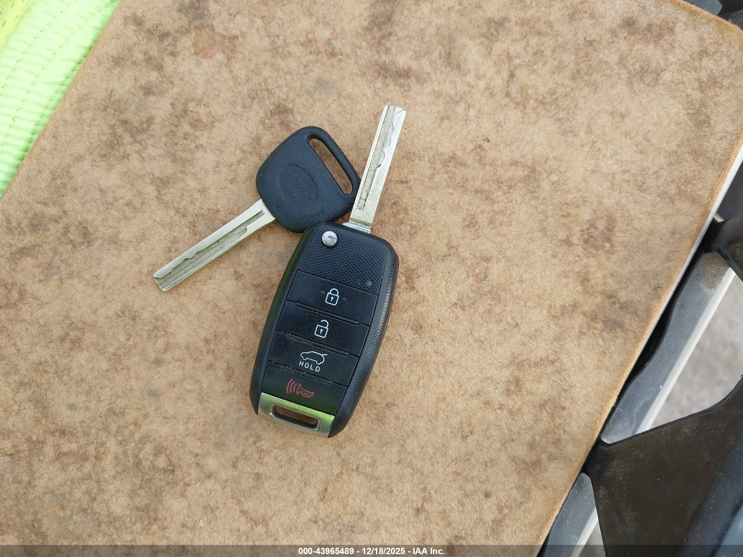 KIA SORENTO image 11