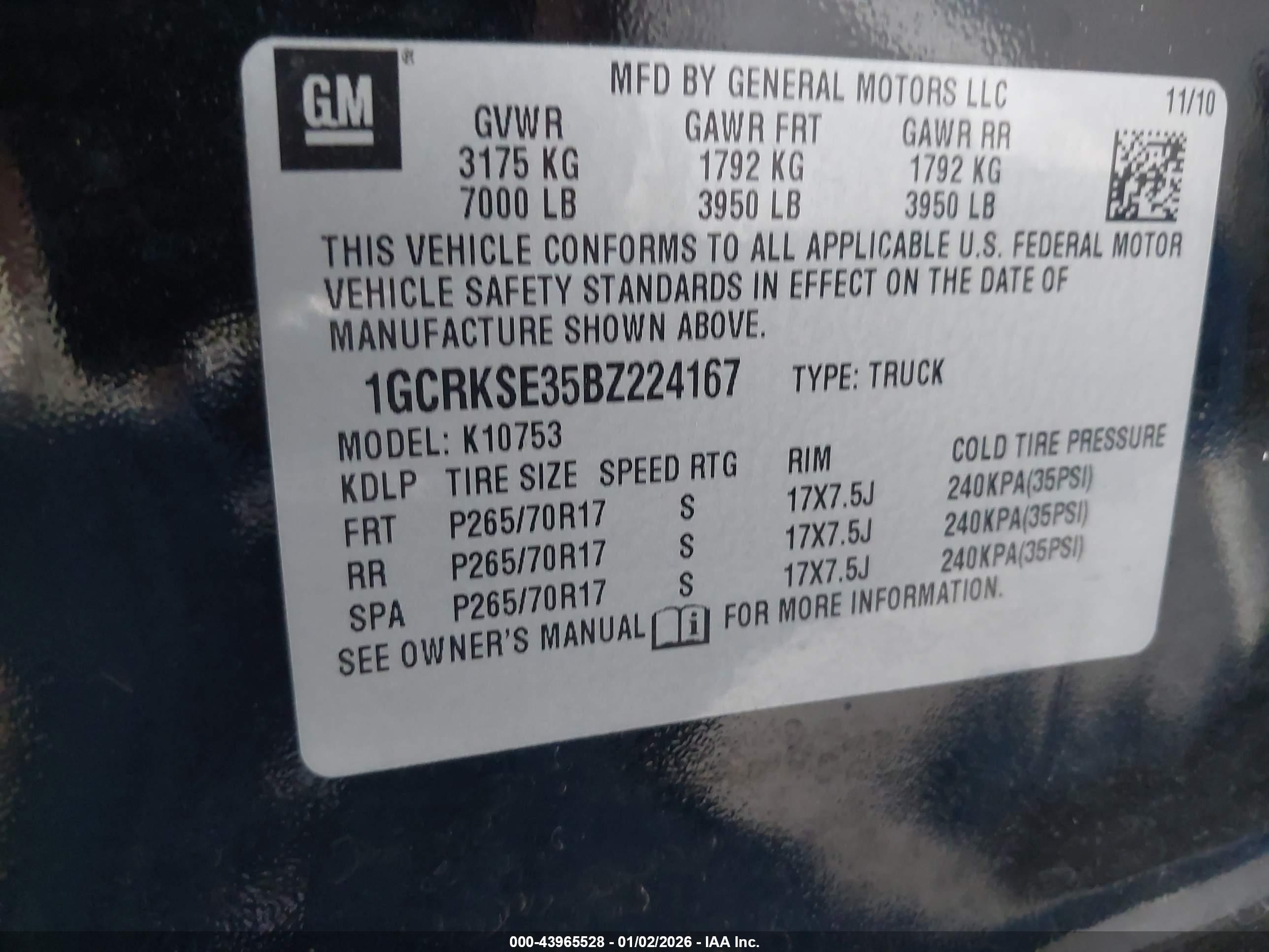 CHEVROLET SILVERADO image 9