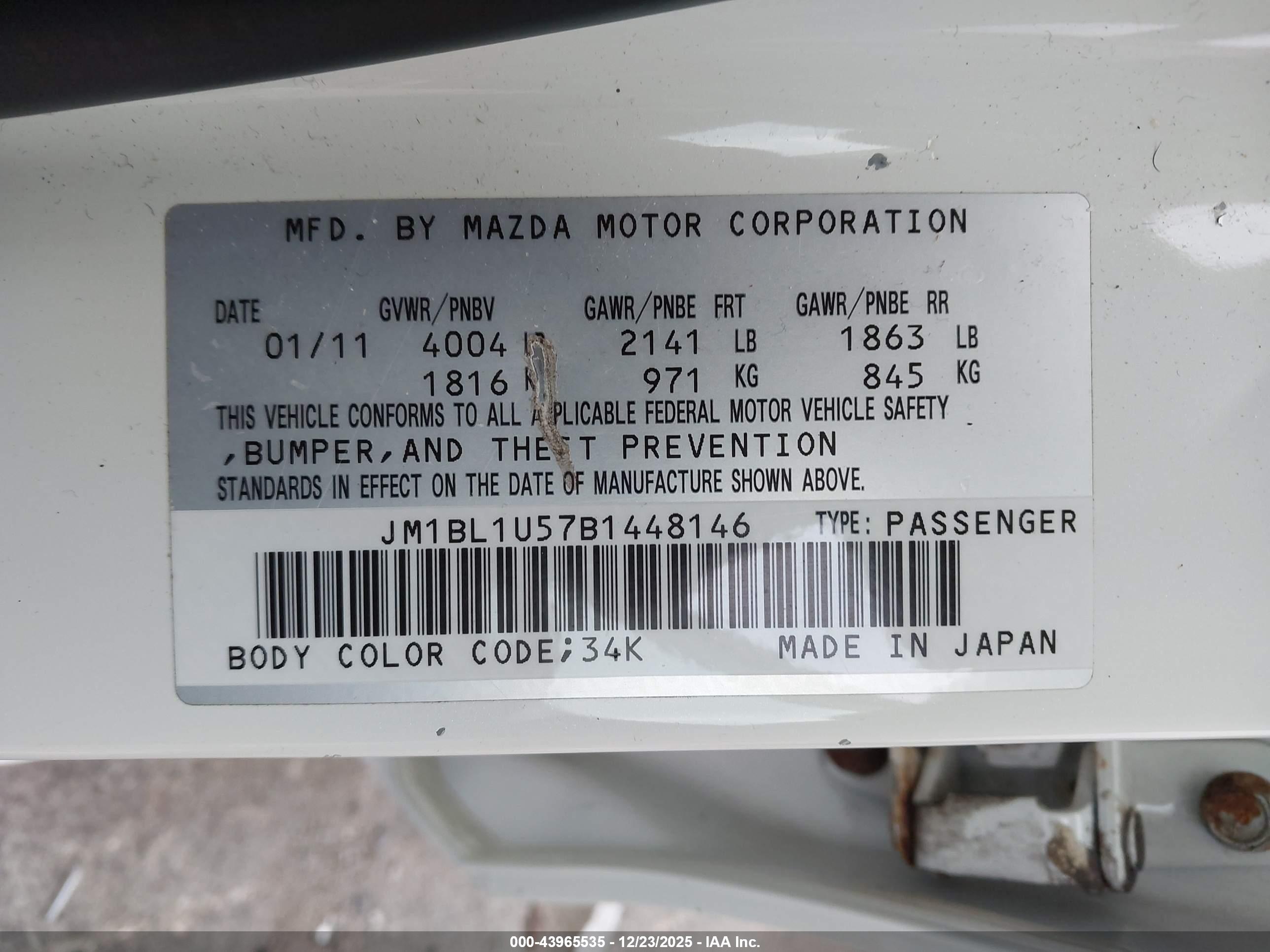 MAZDA MAZDA3 image 9