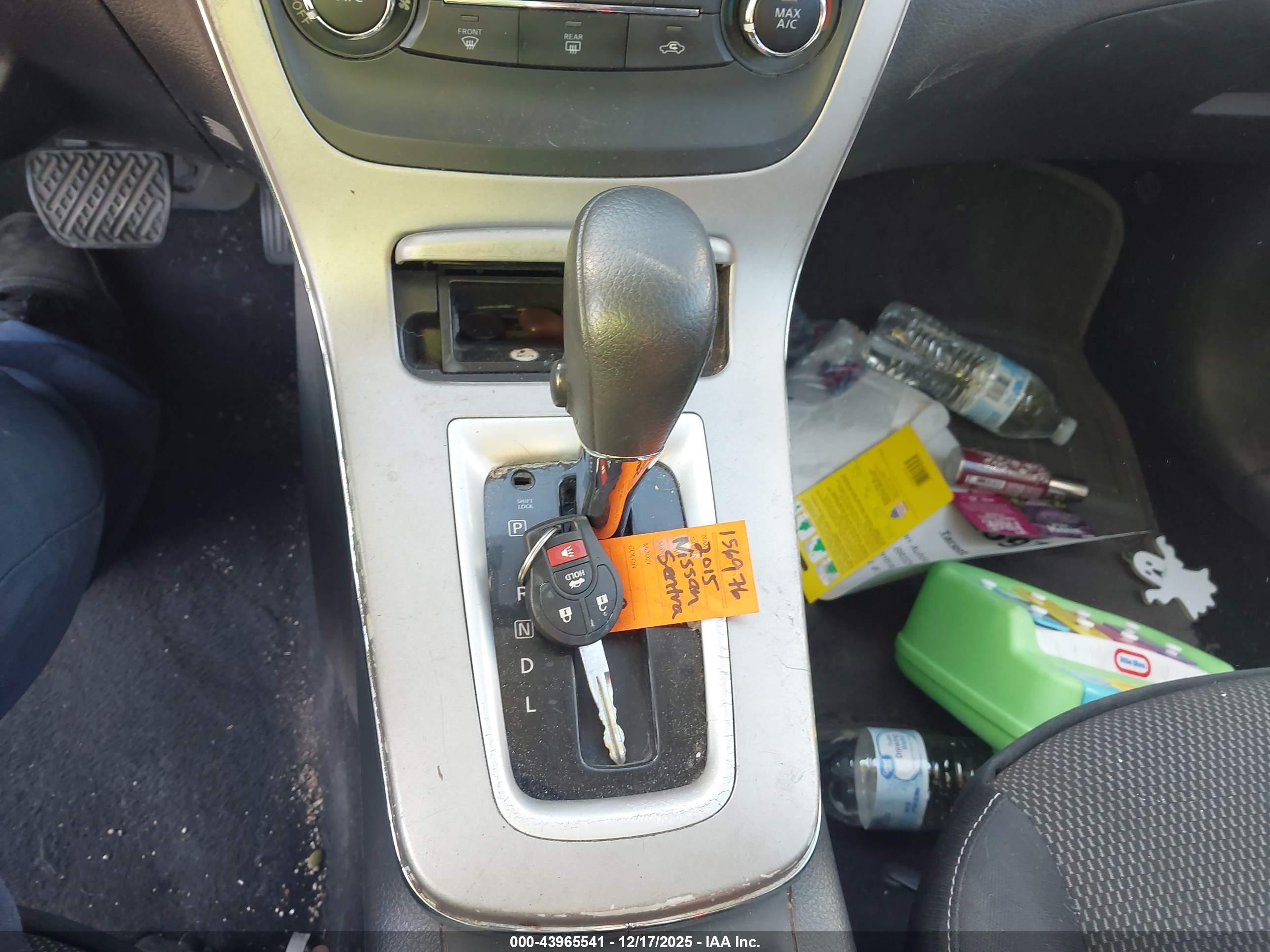 NISSAN SENTRA image 11