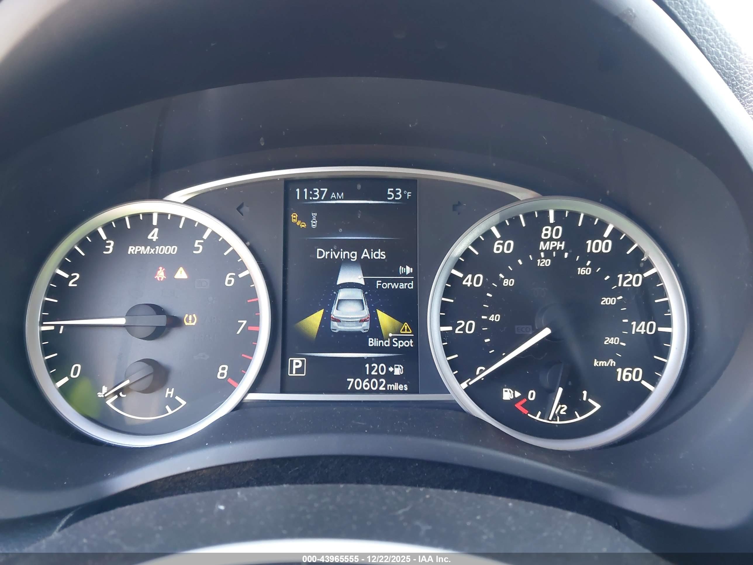 NISSAN SENTRA image 7