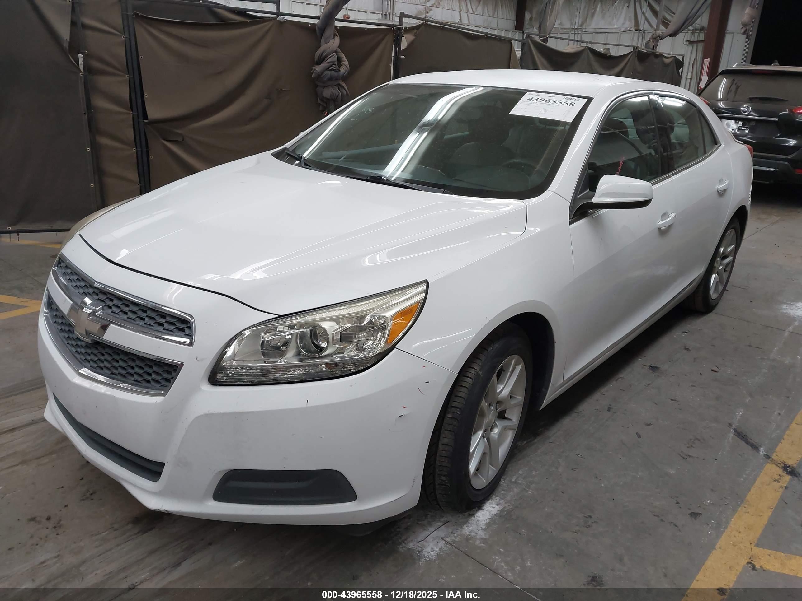 CHEVROLET MALIBU image 2