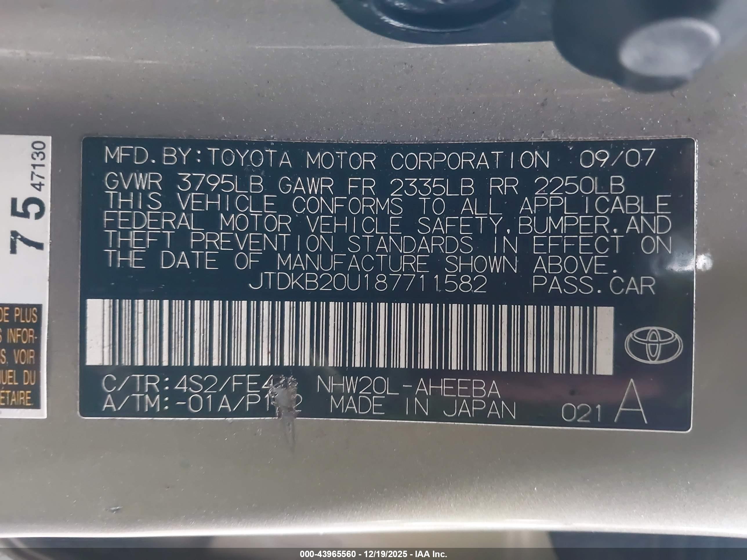 TOYOTA PRIUS image 9