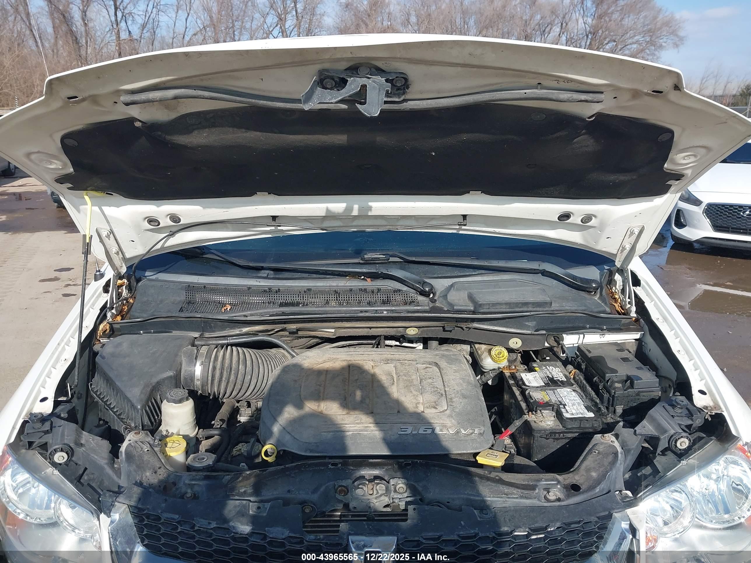 DODGE GRAND image 10