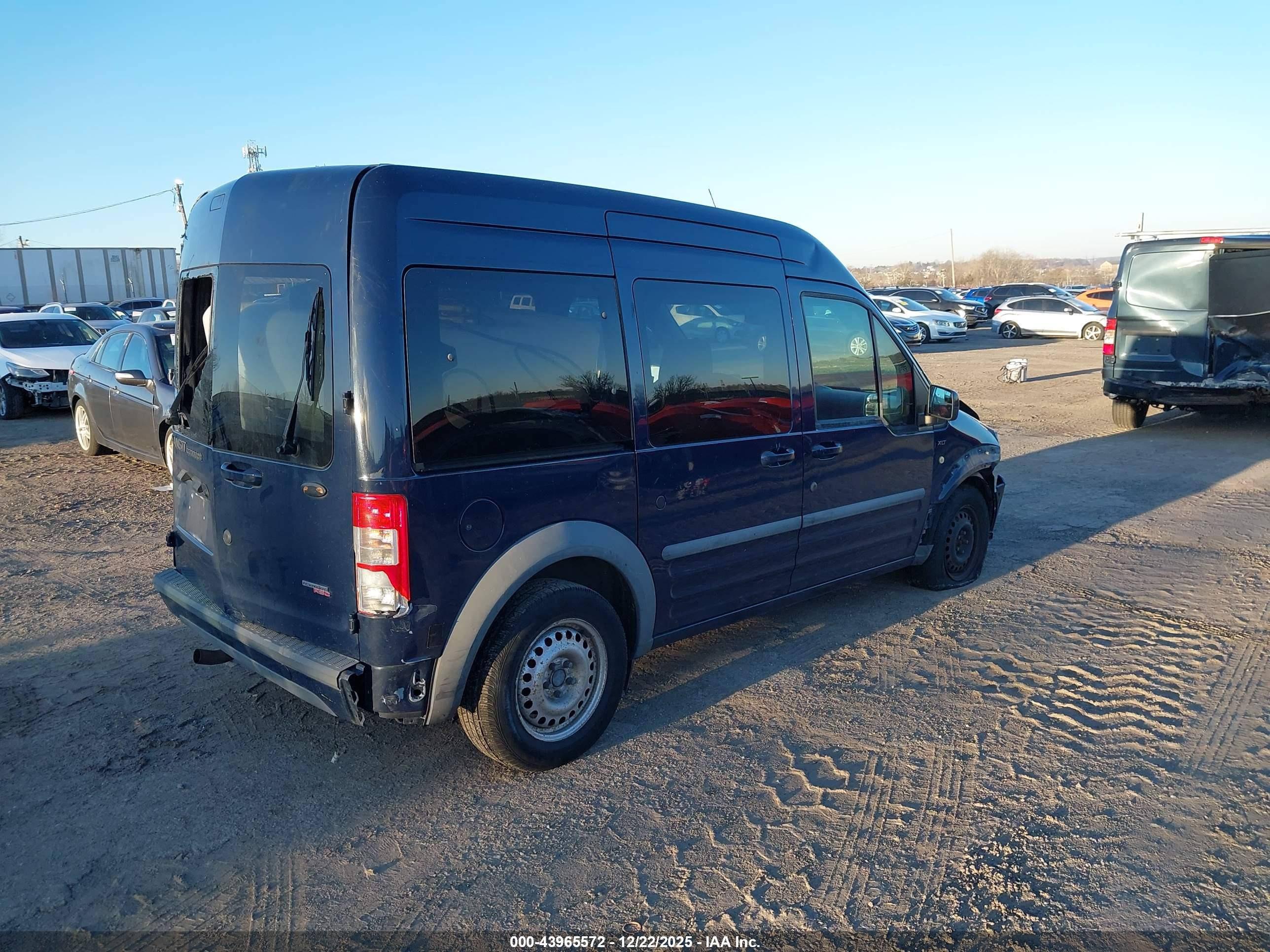 FORD TRANSIT image 4