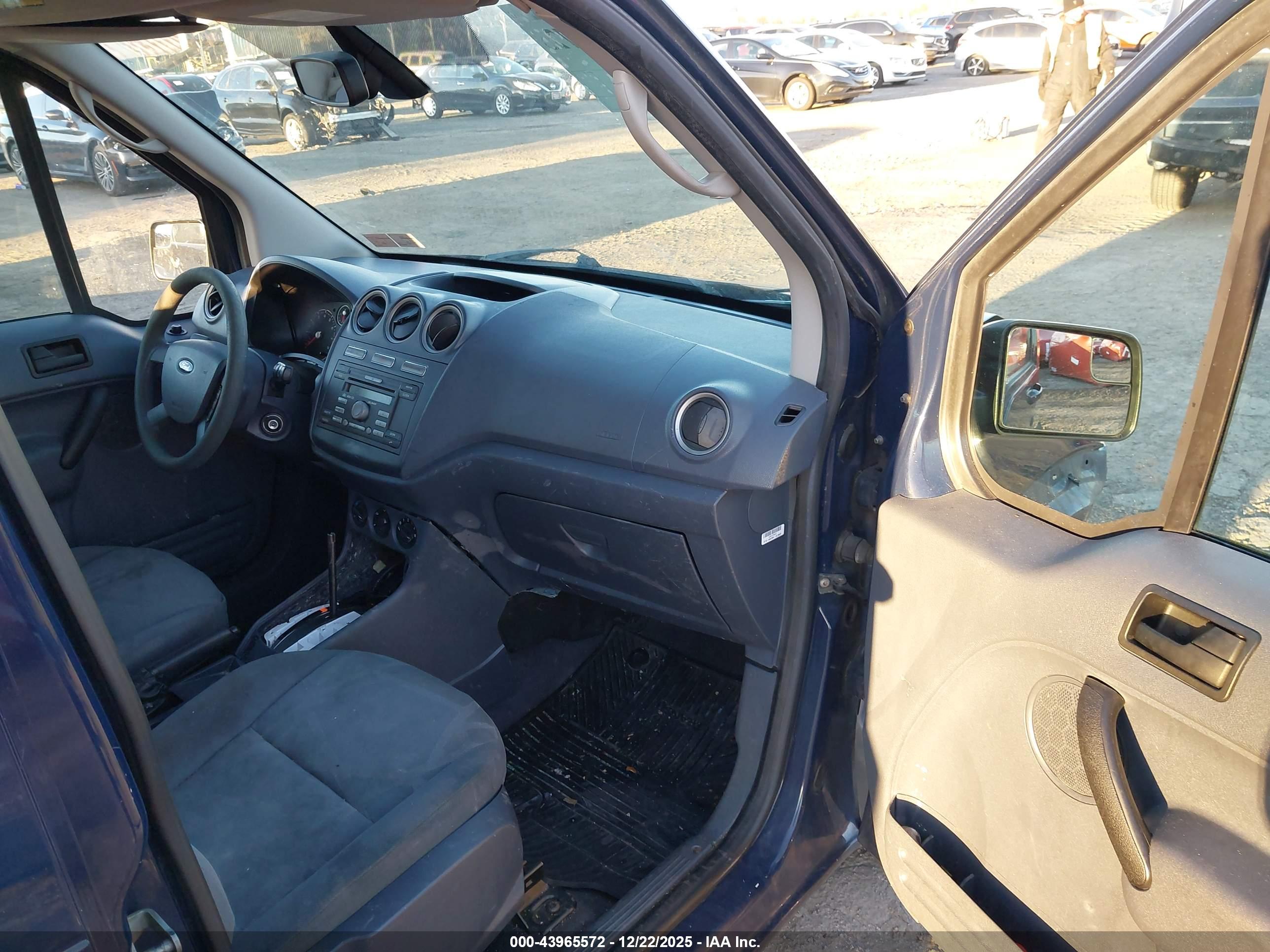 FORD TRANSIT image 5