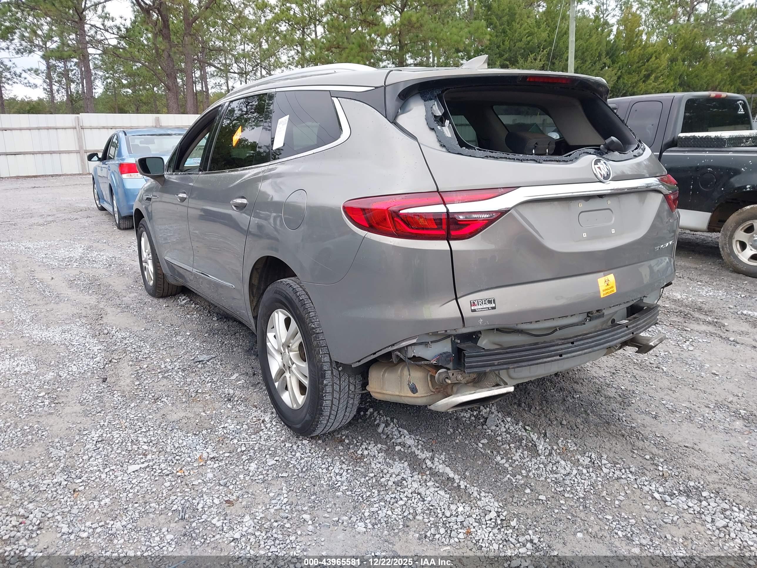 BUICK ENCLAVE image 3