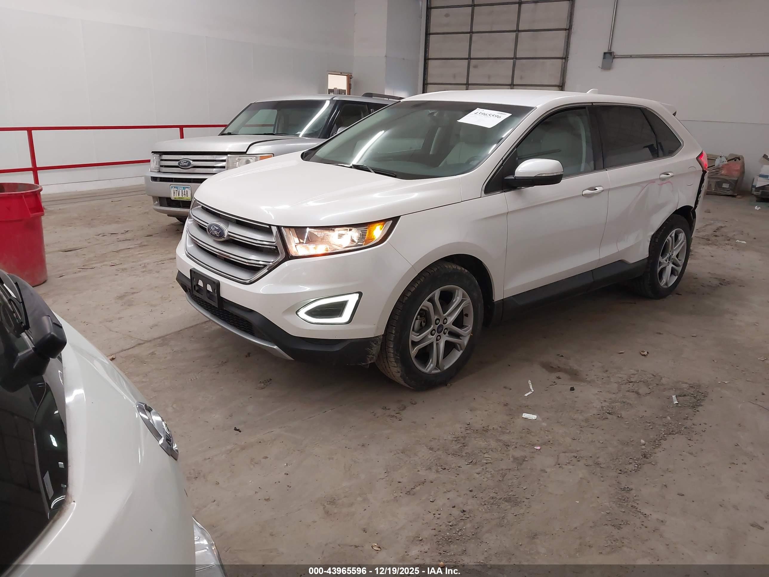 FORD EDGE image 2
