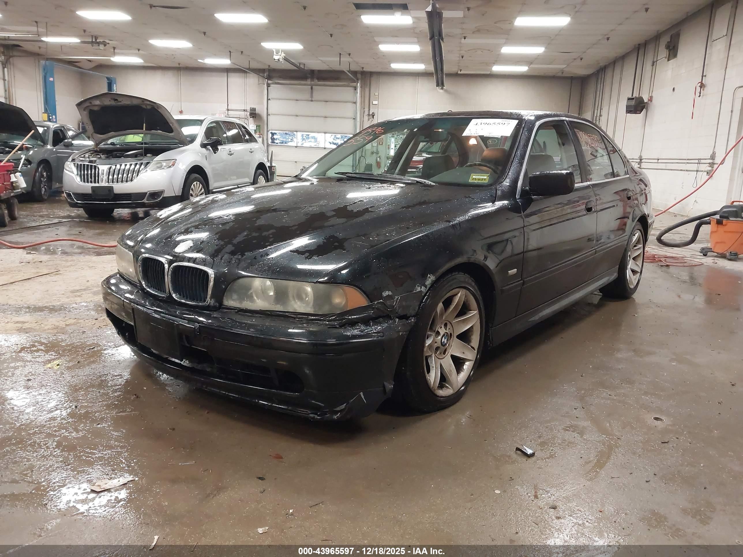 BMW 525IA image 2