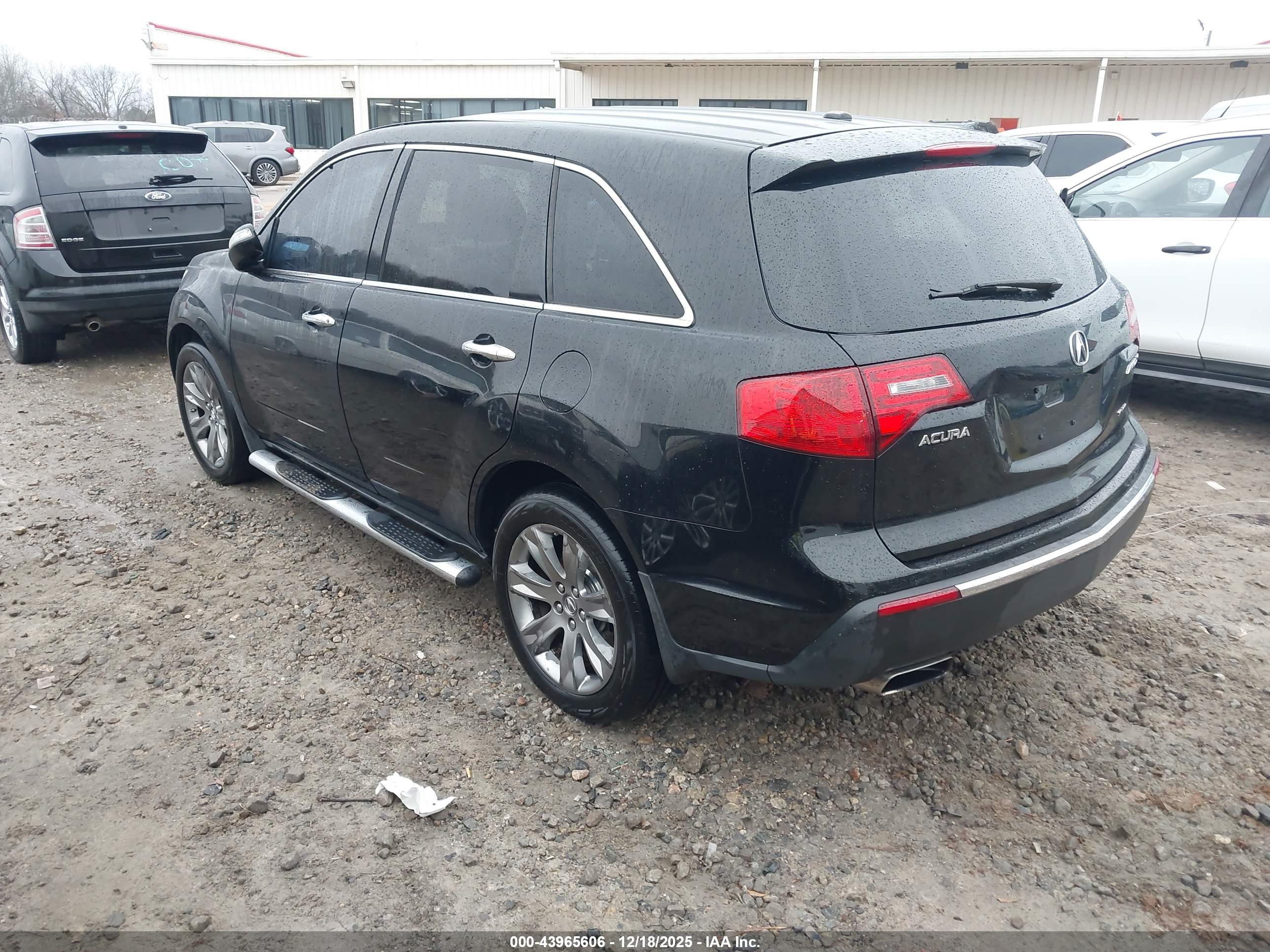 ACURA MDX image 3