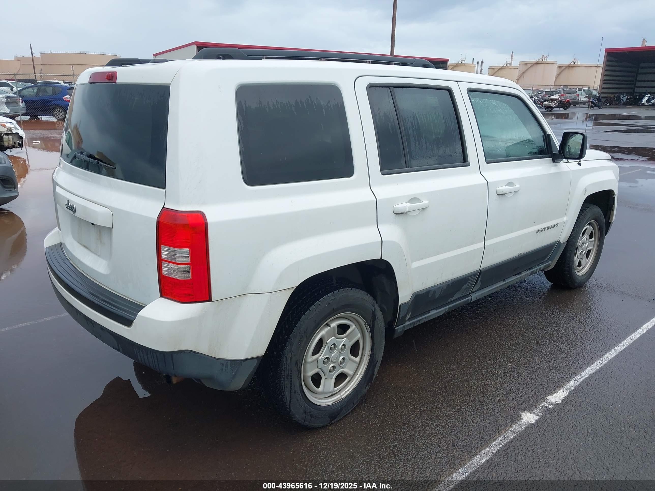 JEEP PATRIOT image 4