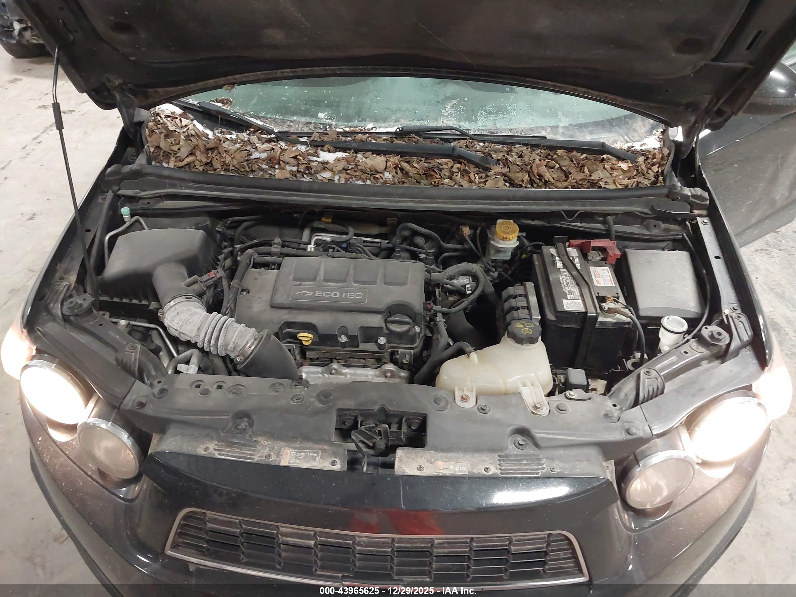 CHEVROLET SONIC image 10