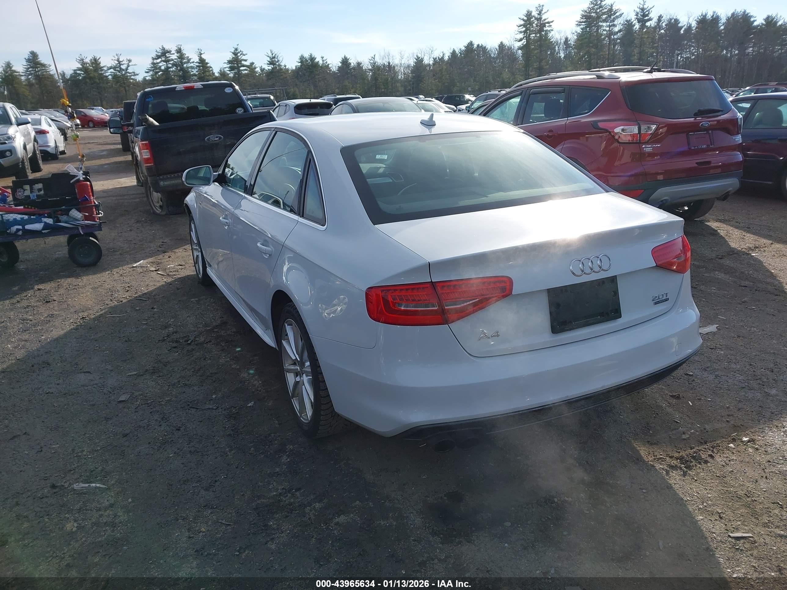 AUDI A4 image 3