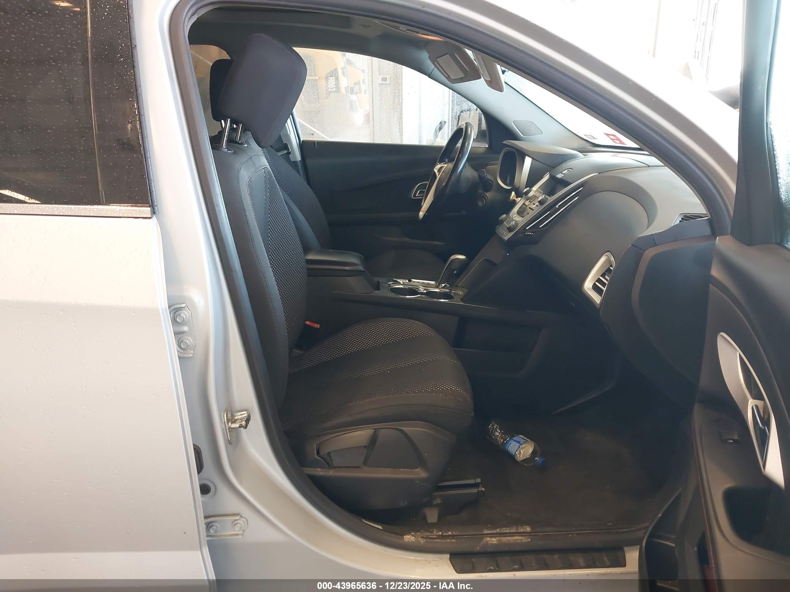 CHEVROLET EQUINOX image 5