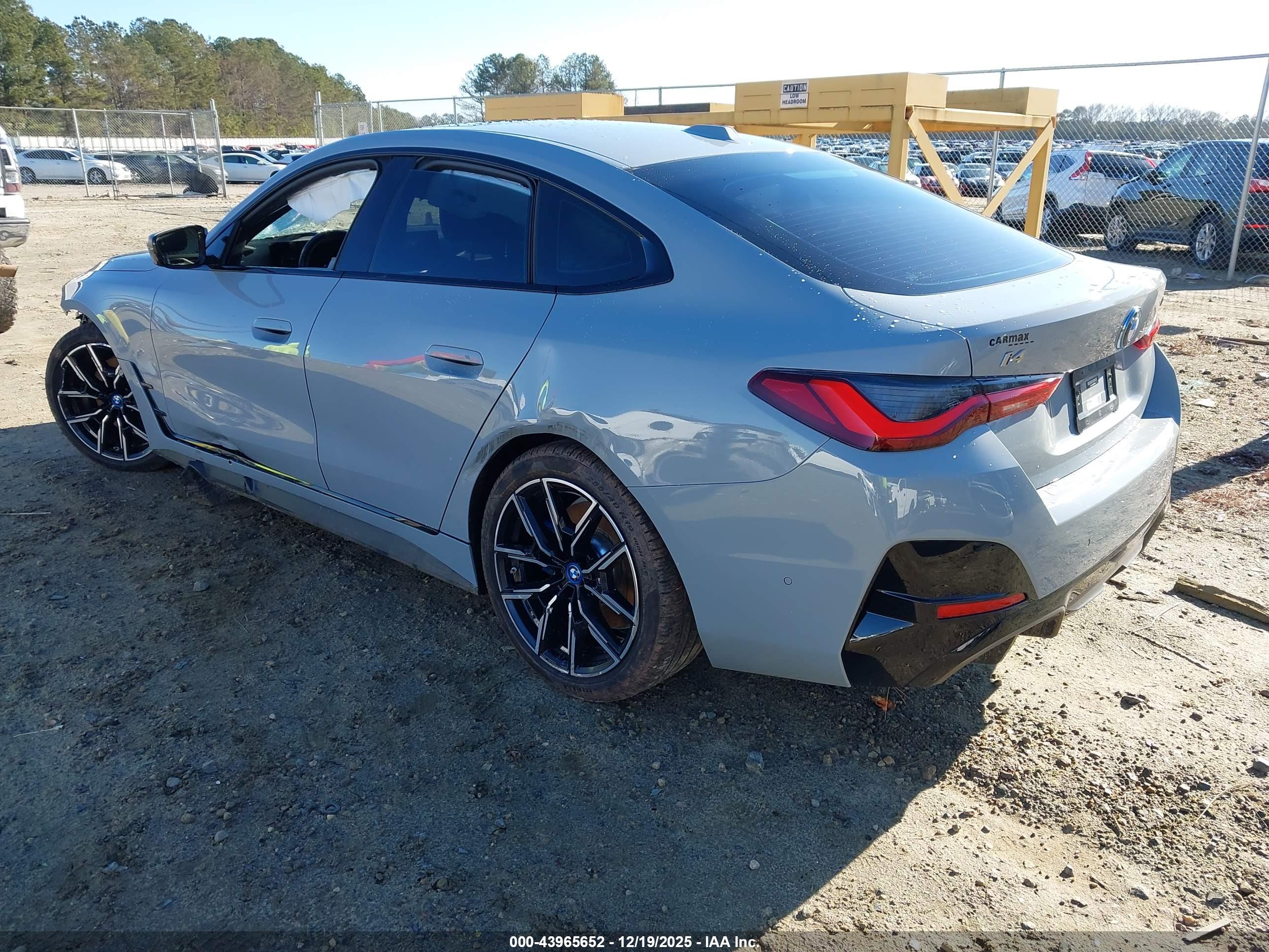 BMW I4 image 3