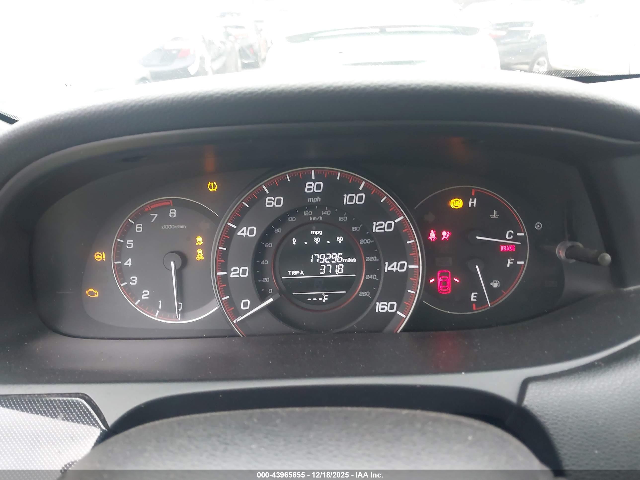 HONDA ACCORD image 7