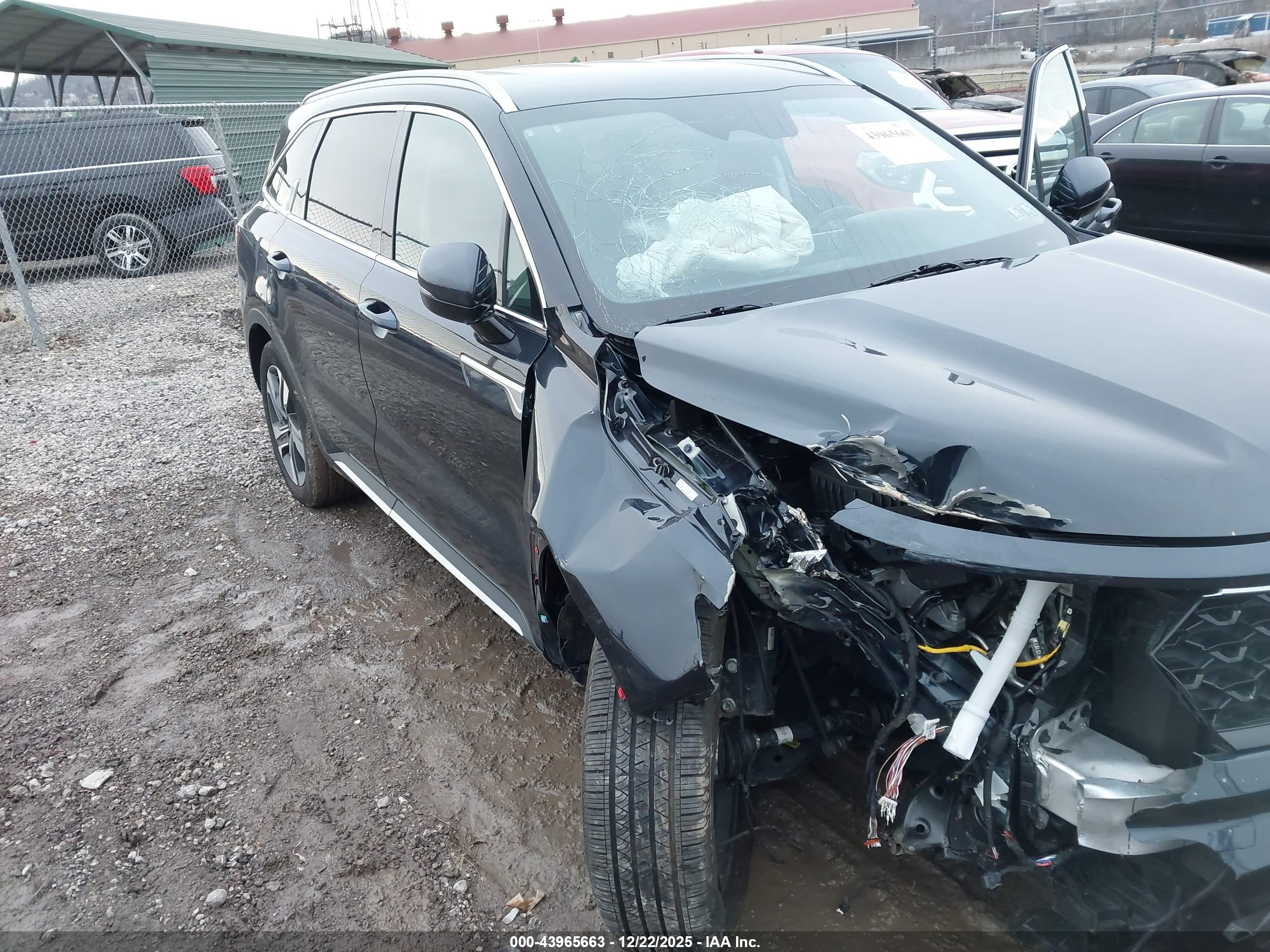KIA SORENTO image 6